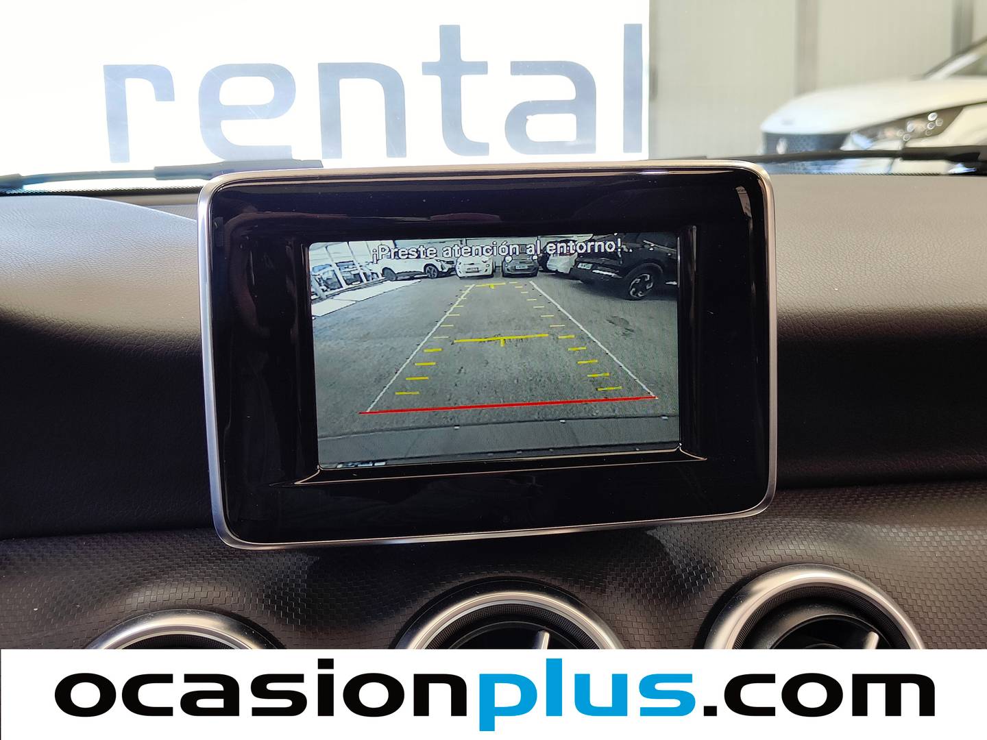 Equipamiento del Mercedes Clase A Mercedes-Benz Clase A 180 CDI Urban (109 CV)