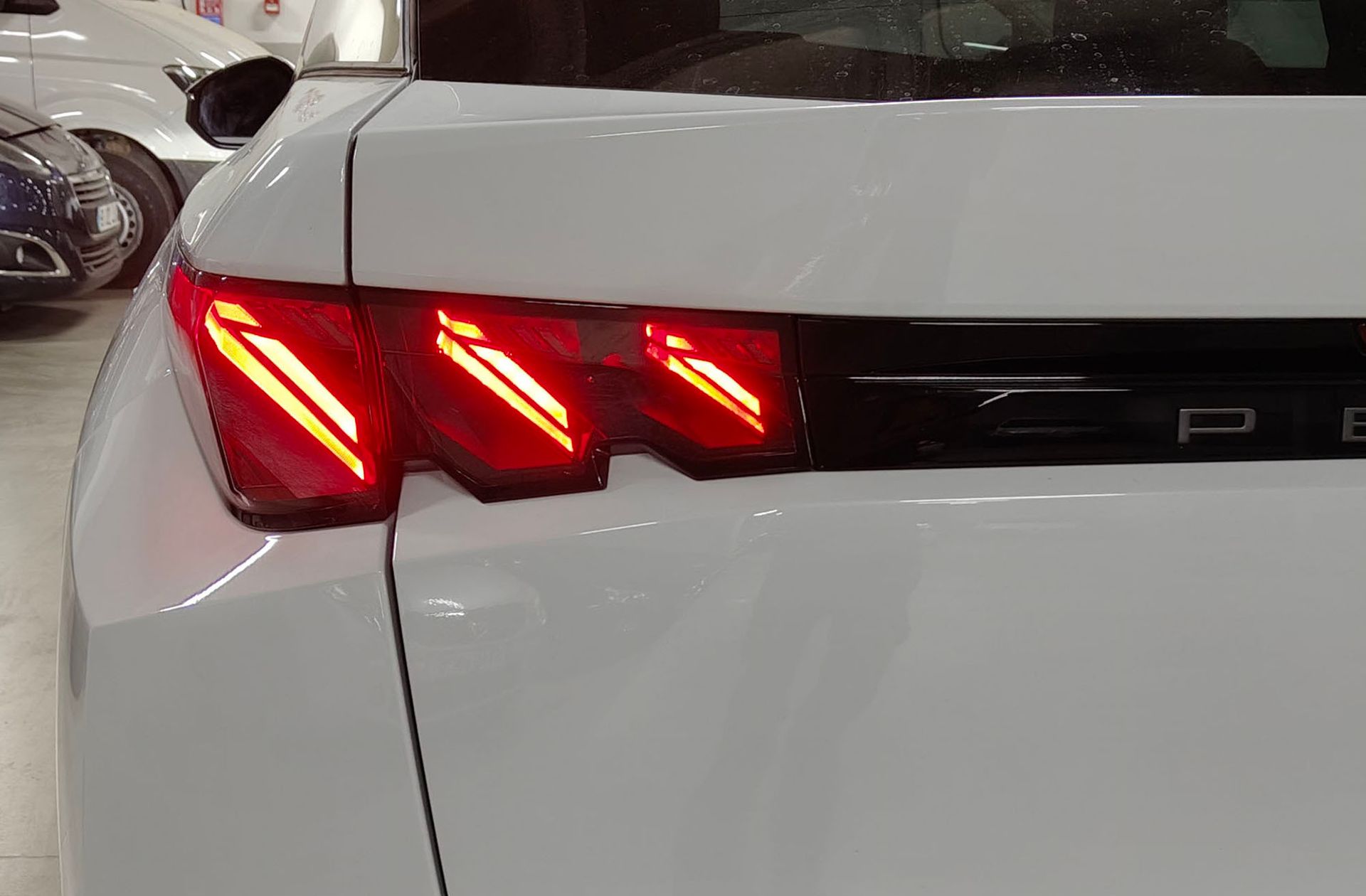Peugeot 3008 GT eDCS6 - foto 17