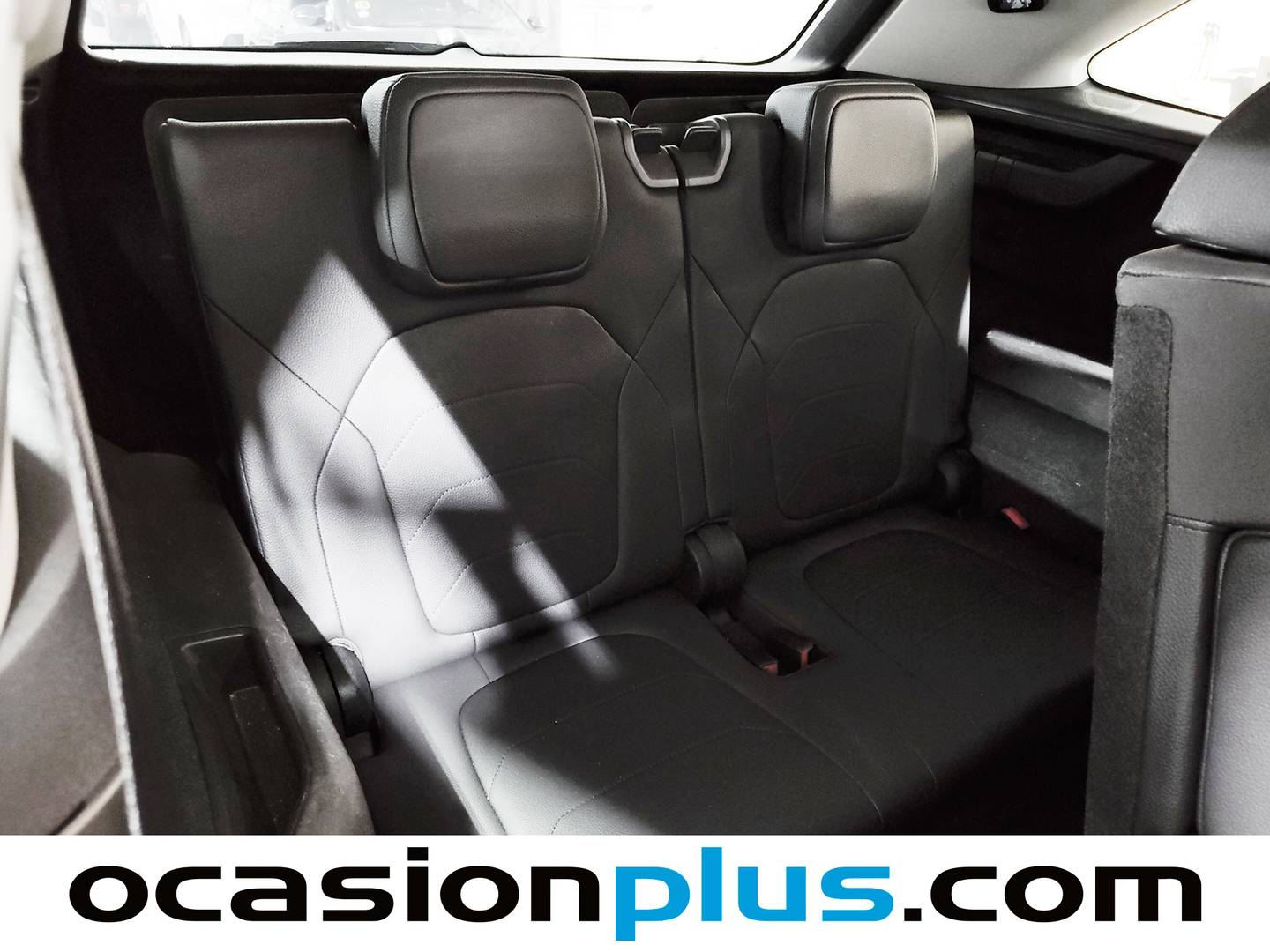 Extras y acabados del Skoda Kodiaq Skoda Kodiaq 1.5 TSI m-HEV Design DSG 7 Plazas  (150 CV)