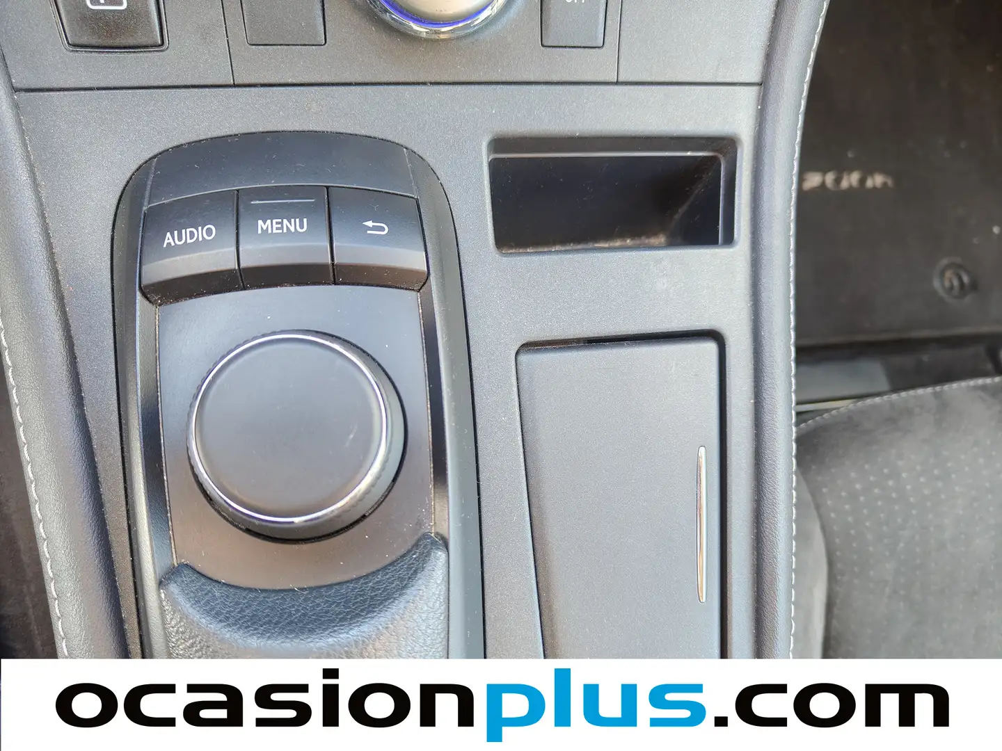 Foto Lexus CT Lexus CT 200h Business (136 CV)