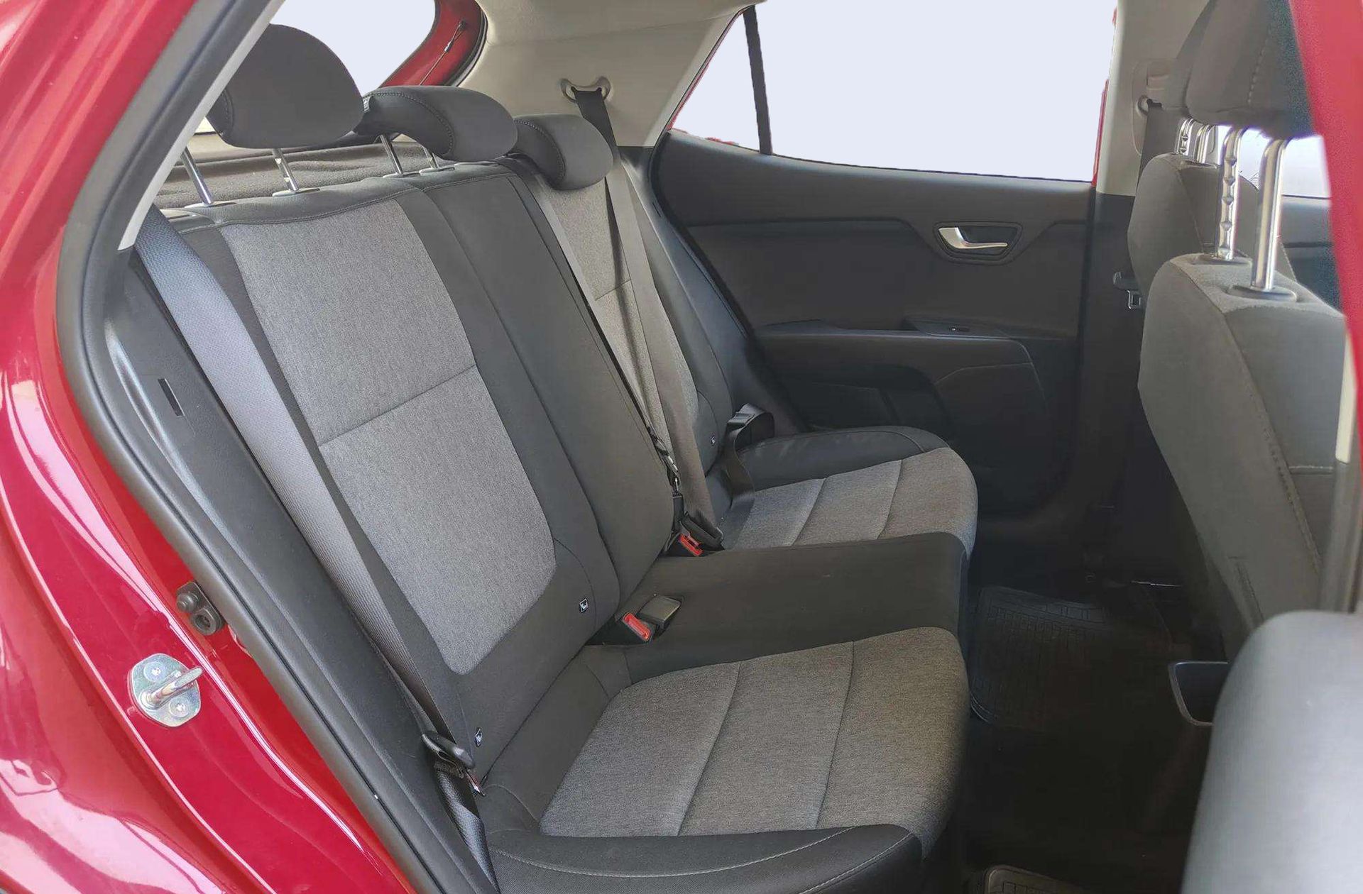 Kia Stonic 1.2 DPi Drive - foto 18