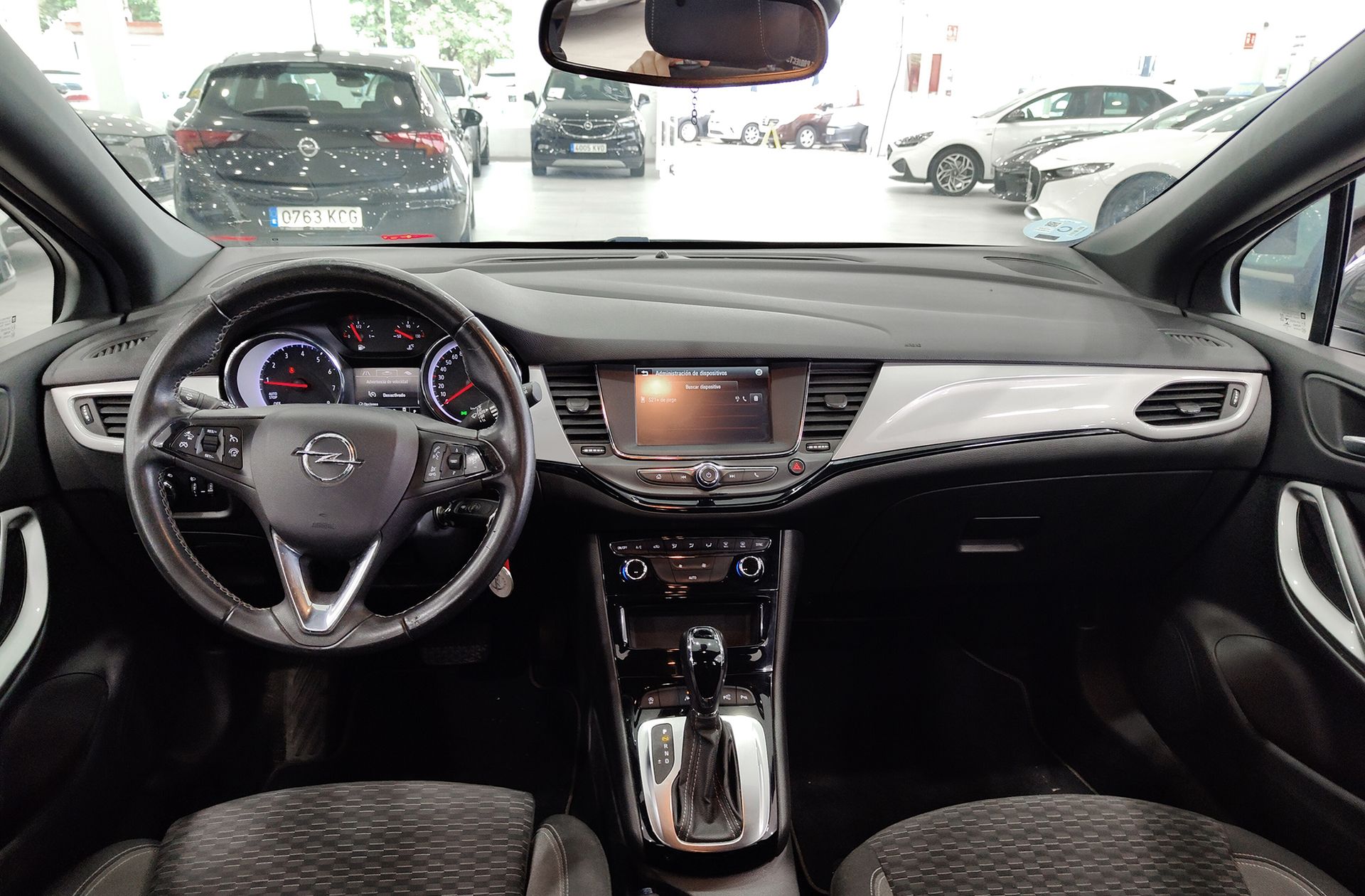 Opel Astra 1.4T SHT Business Elegance CVT - foto 6