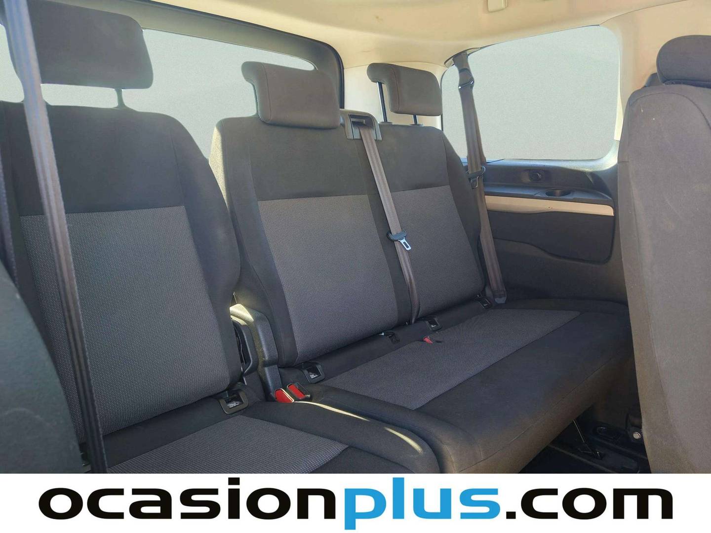 Foto Toyota Proace Verso Toyota Proace Verso 2.0D VX Plus Shuttle L1 (145 CV) 8 Plazas