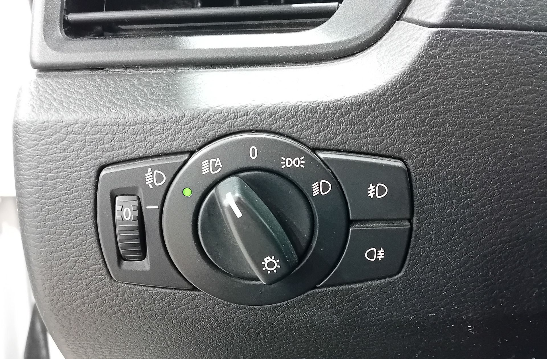 BMW X1 xDrive18d 4x4 - foto 23