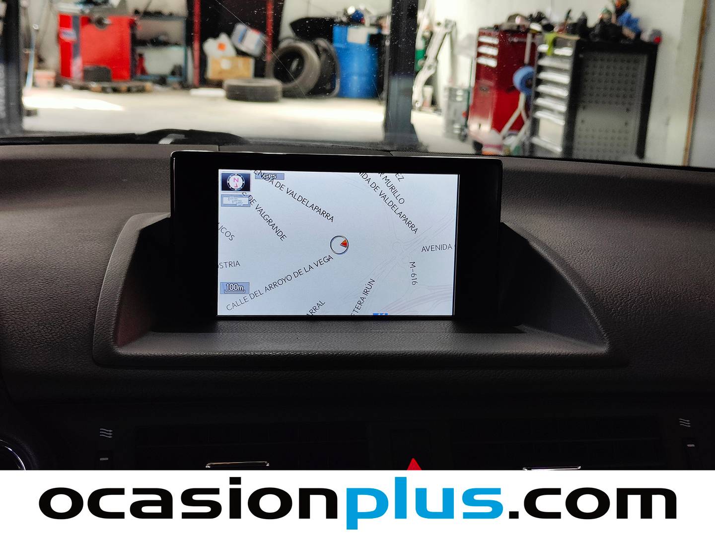 Extras y acabados del Lexus CT Lexus CT 200h Sport Edition (136 CV)