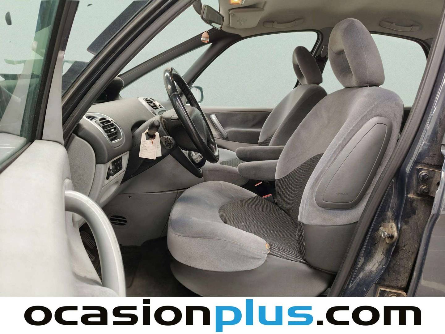 Foto asientos delanteros Citroën Xsara Picasso Citroën Xsara Picasso 1.6 HDI Exclusive (110 CV)