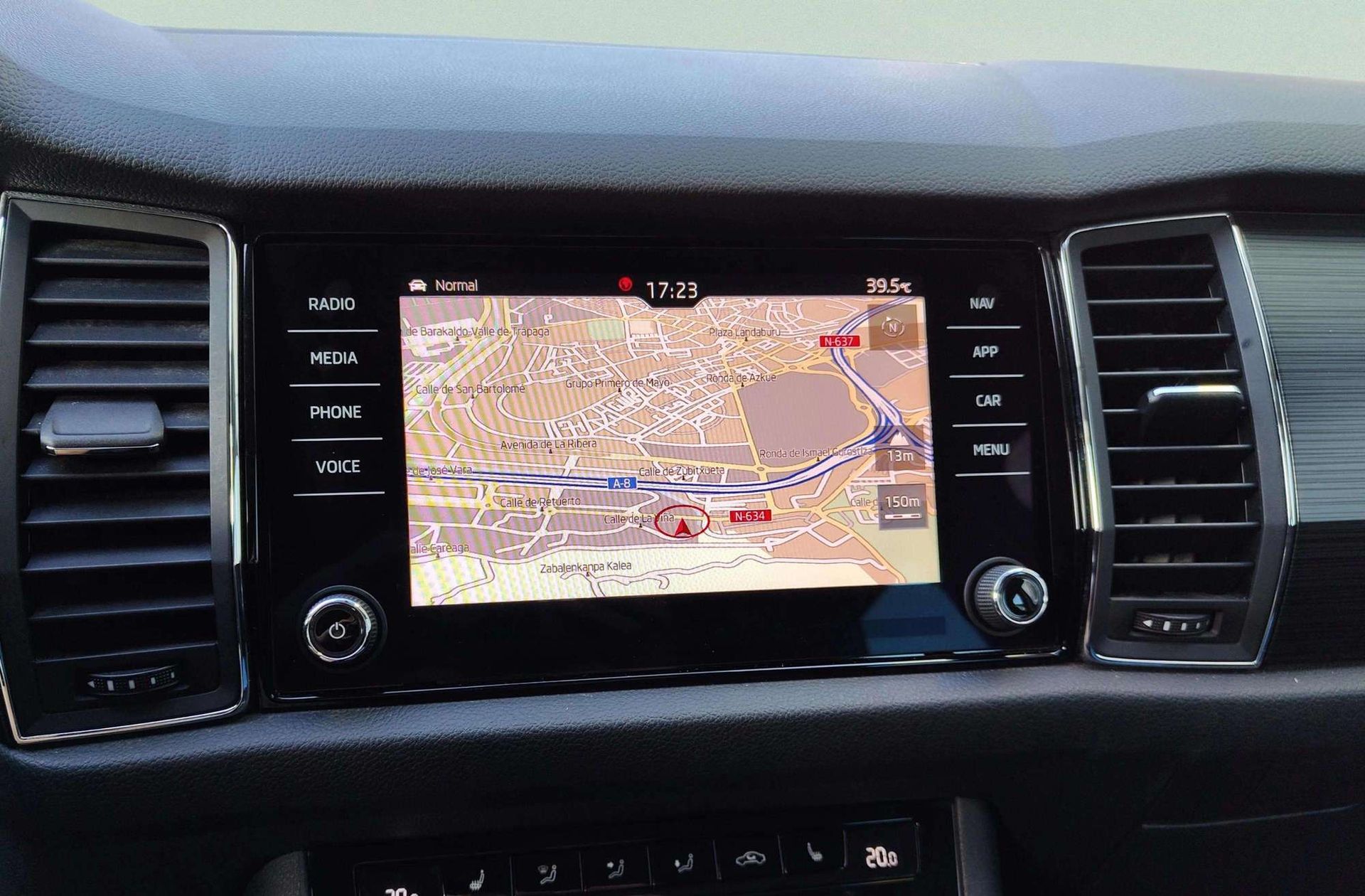 Škoda Kodiaq 1.5 TSI Ambition 4x2 DSG - foto 8