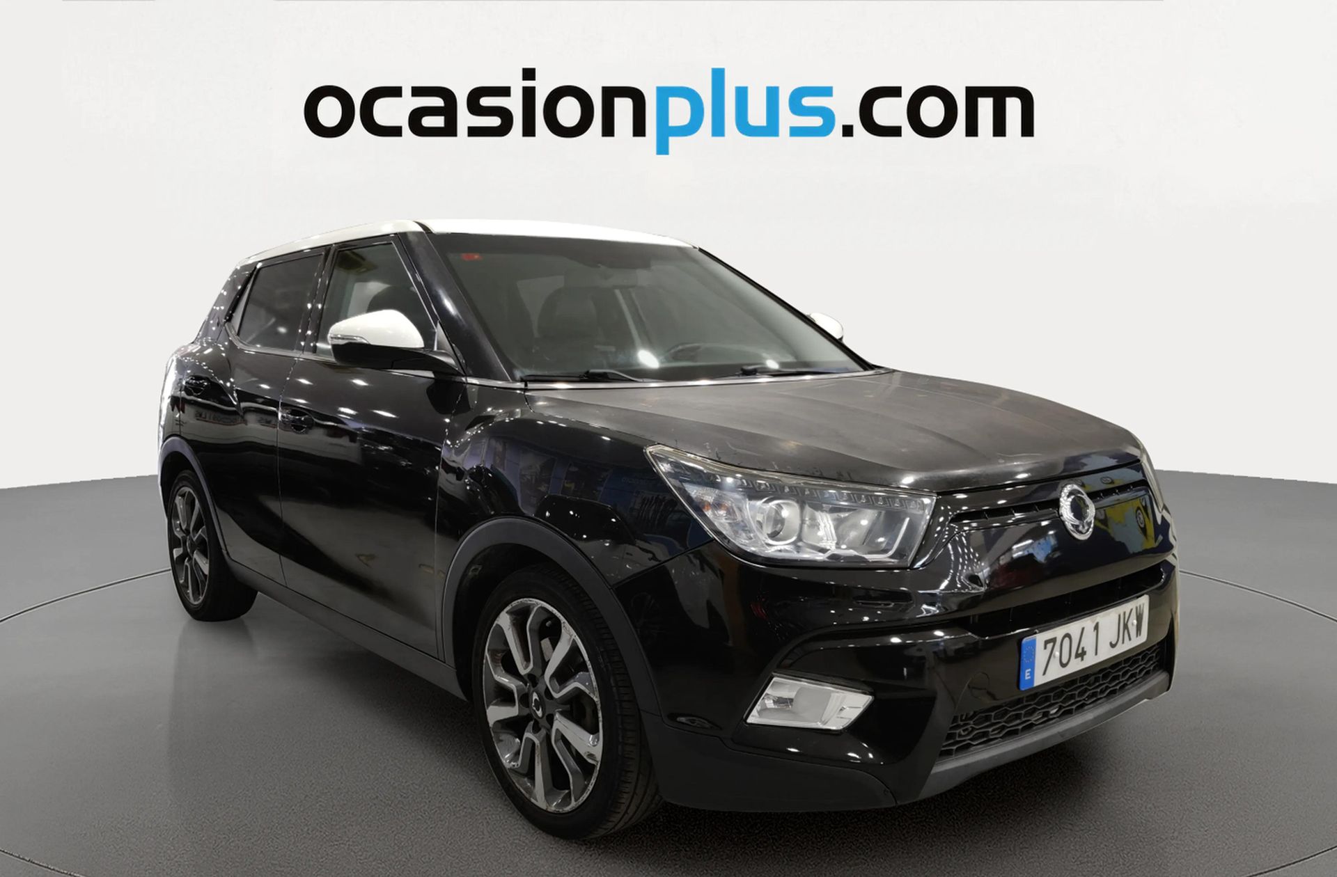 SsangYong Tivoli 1.6 D16T Limited 4x2 - foto 2