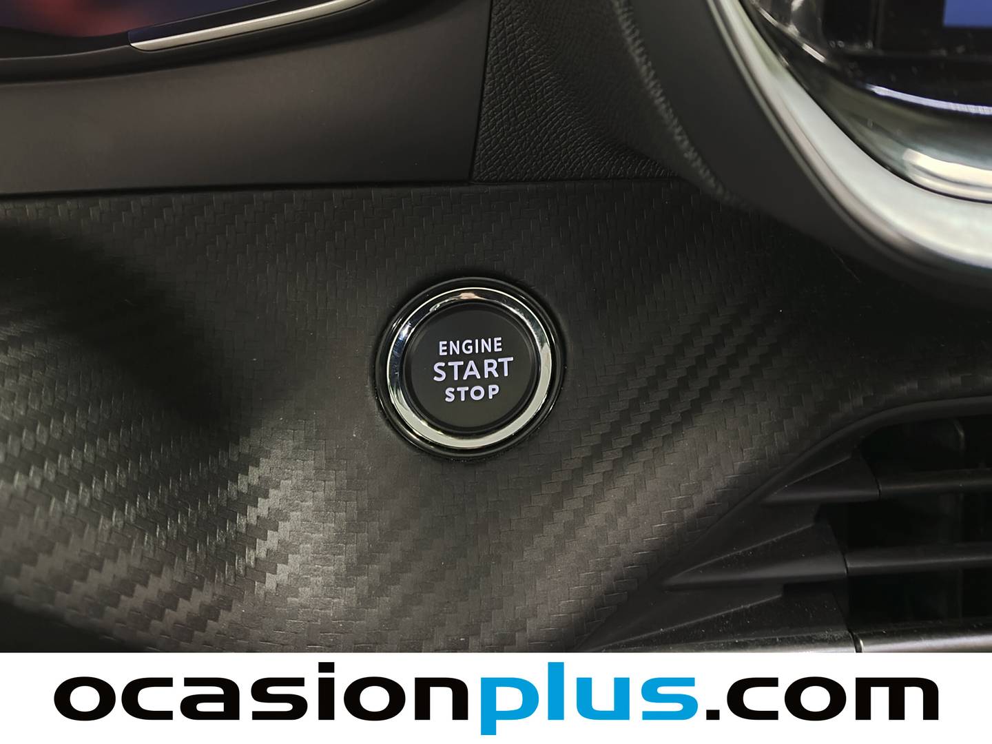 Foto Peugeot 2008 Peugeot 2008 Allure Hybrid eDCS6 (145 CV)