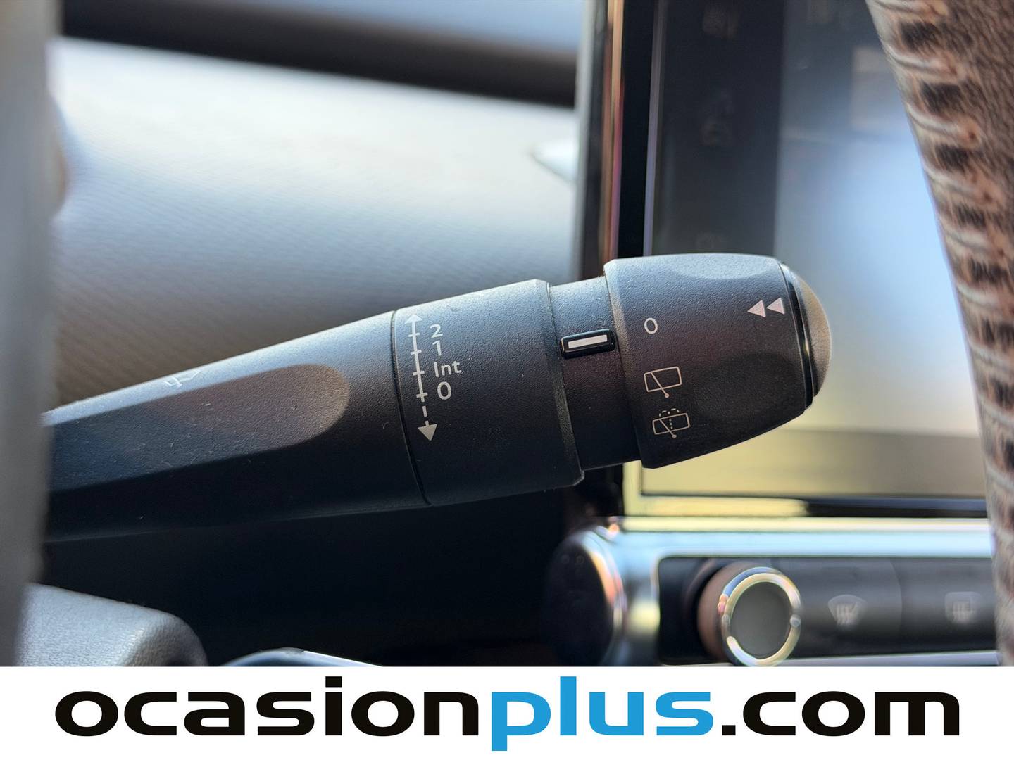 Foto Citroën C4 Cactus Citroen C4 Cactus 1.2 PureTech Feel Fine (82 CV)