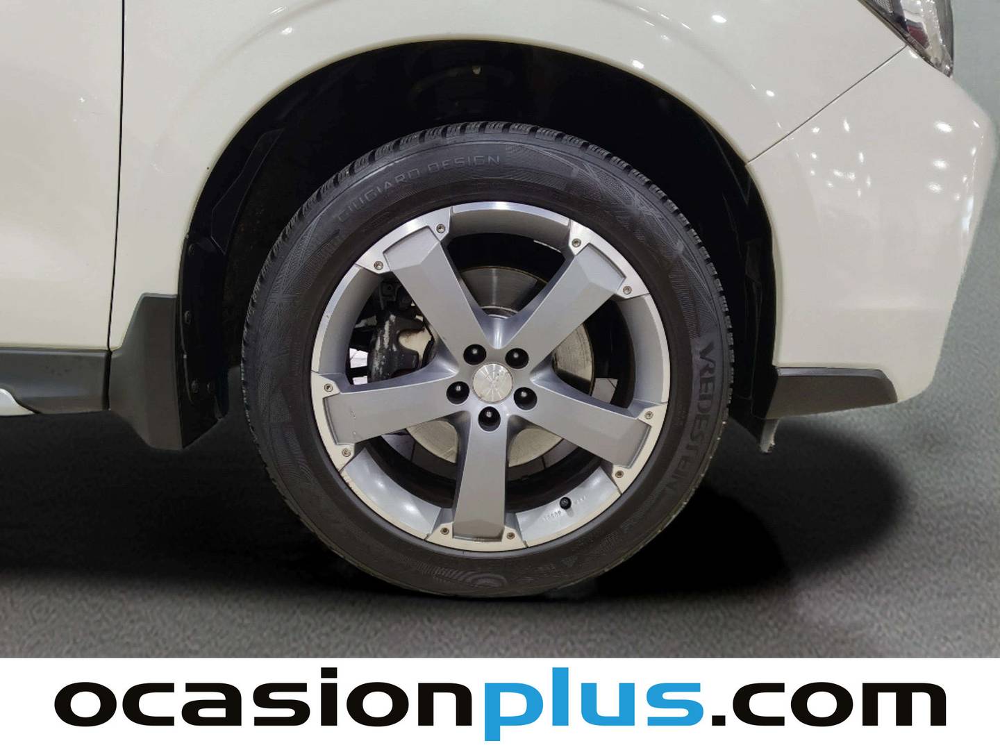 Foto Subaru Forester Subaru Forester 2.0 Executive Plus Lineartronic (240 CV)