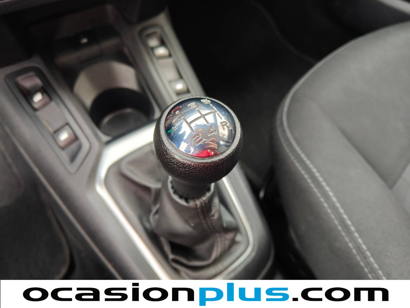 Citroën C-Elysée Citroen C-Elysee PureTech 82 Shine (82 CV) de segunda mano