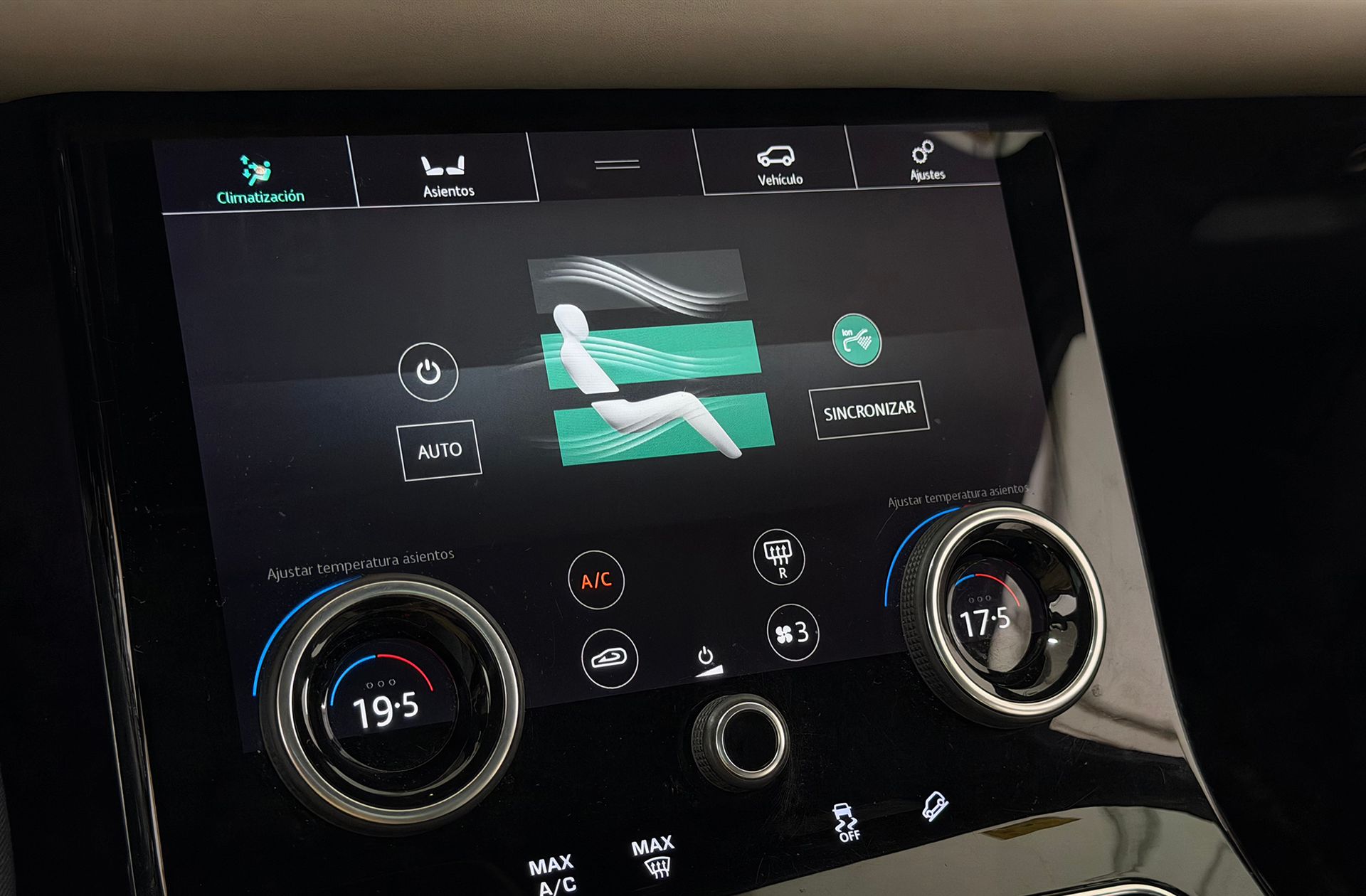 Land Rover Range Rover Velar D300 R-Dynamic SE 4WD - foto 36