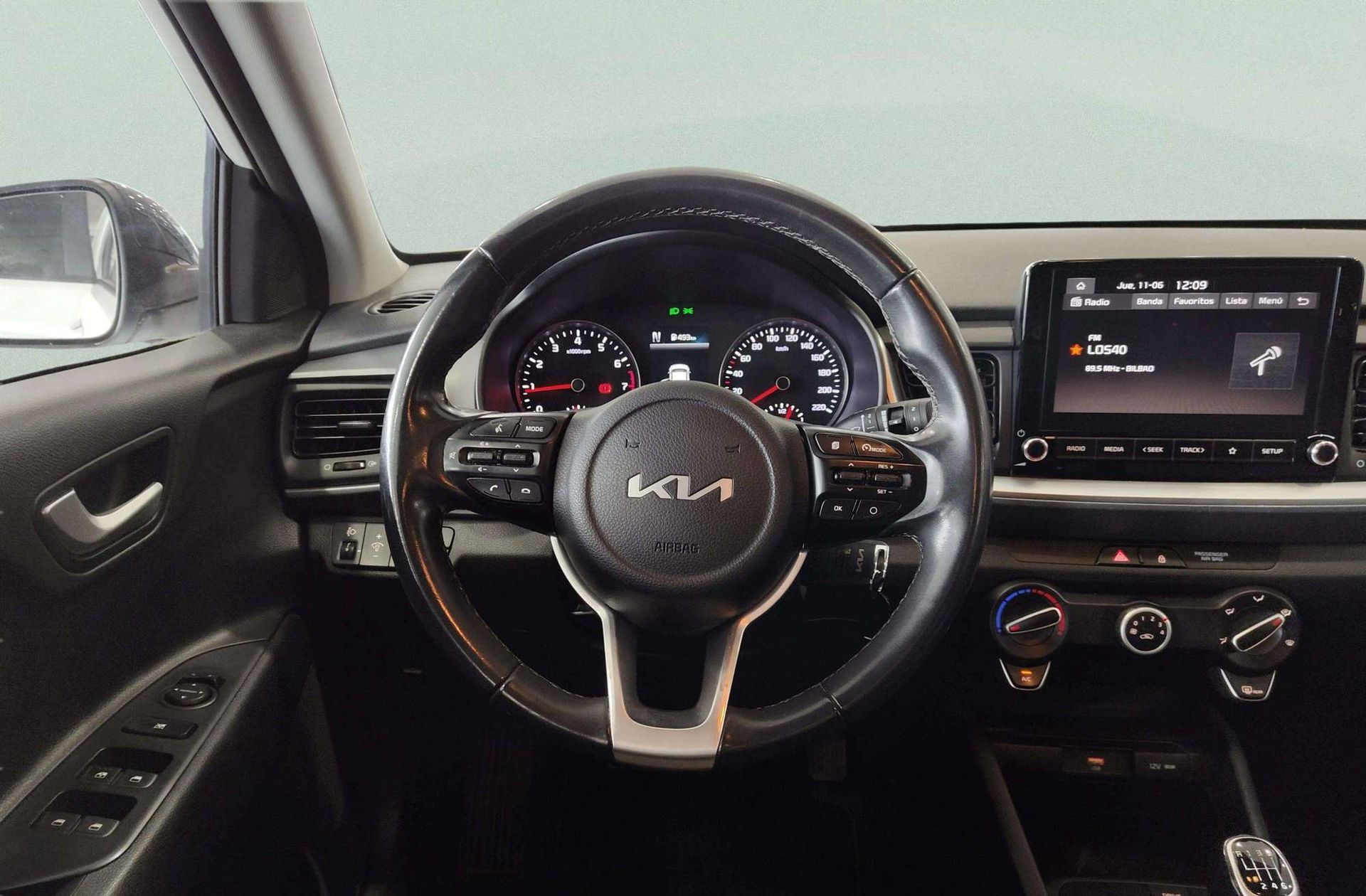 Kia Stonic 1.0 T-GDi MHEV Drive iMT - foto 21