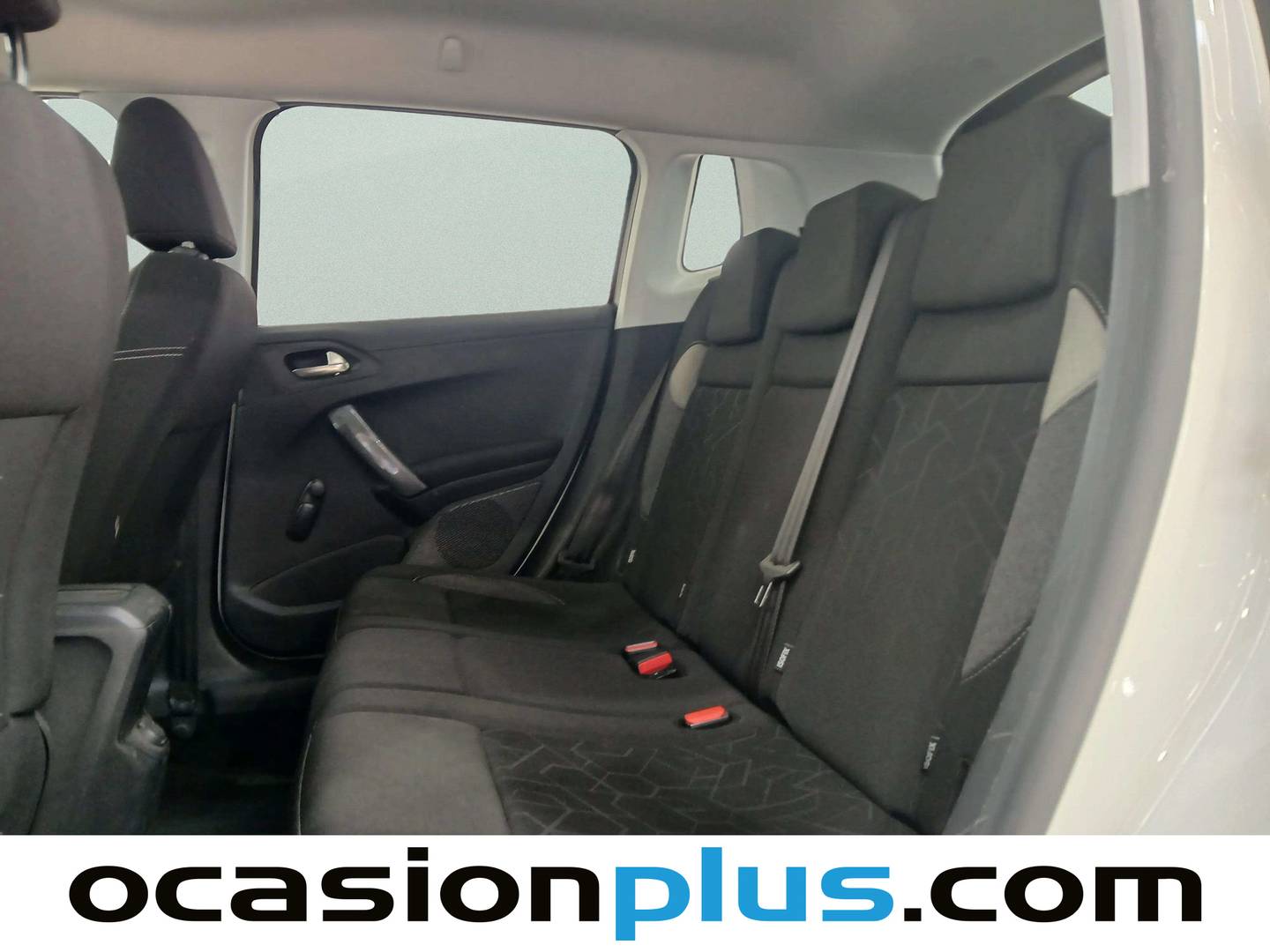 Foto asientos traseros Peugeot 2008 Peugeot 2008 PureTech 82 Style (82 CV)