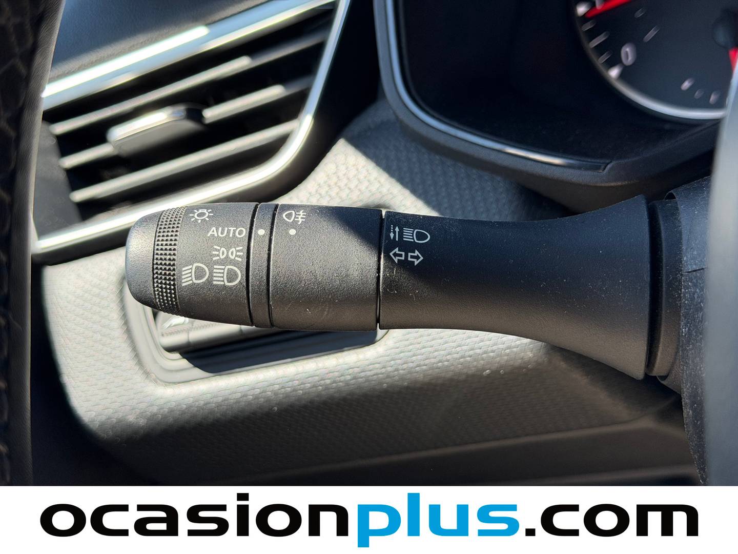 Renault Clio Renault Clio Equilibre TCe (100 CV) GLP manual