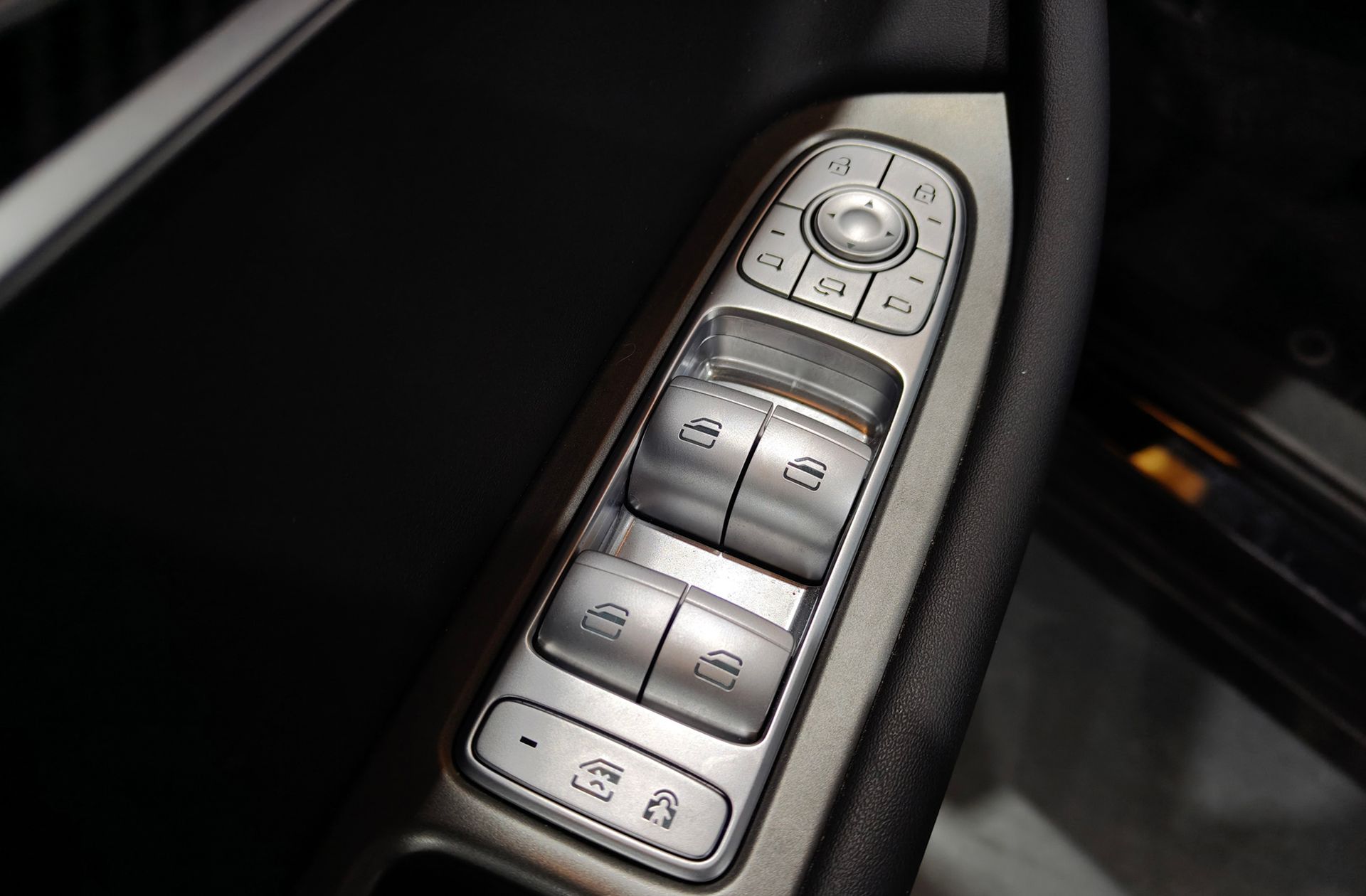 Ebro s700 1.6 T-GDi Luxury 7 DCT - foto 34