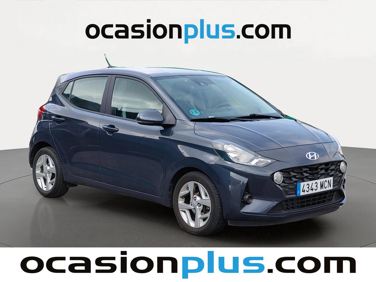 Foto delantera Hyundai i10 Hyundai i10 1.0 Klass (67 CV) derecha