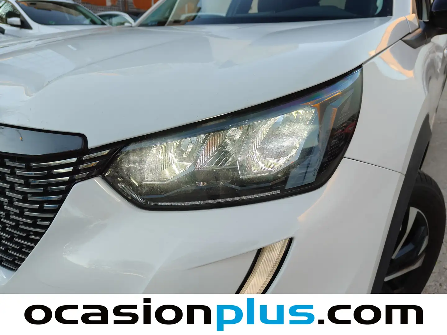 Foto Peugeot 2008 Peugeot 2008 PureTech 100 S&S Allure (100 CV)