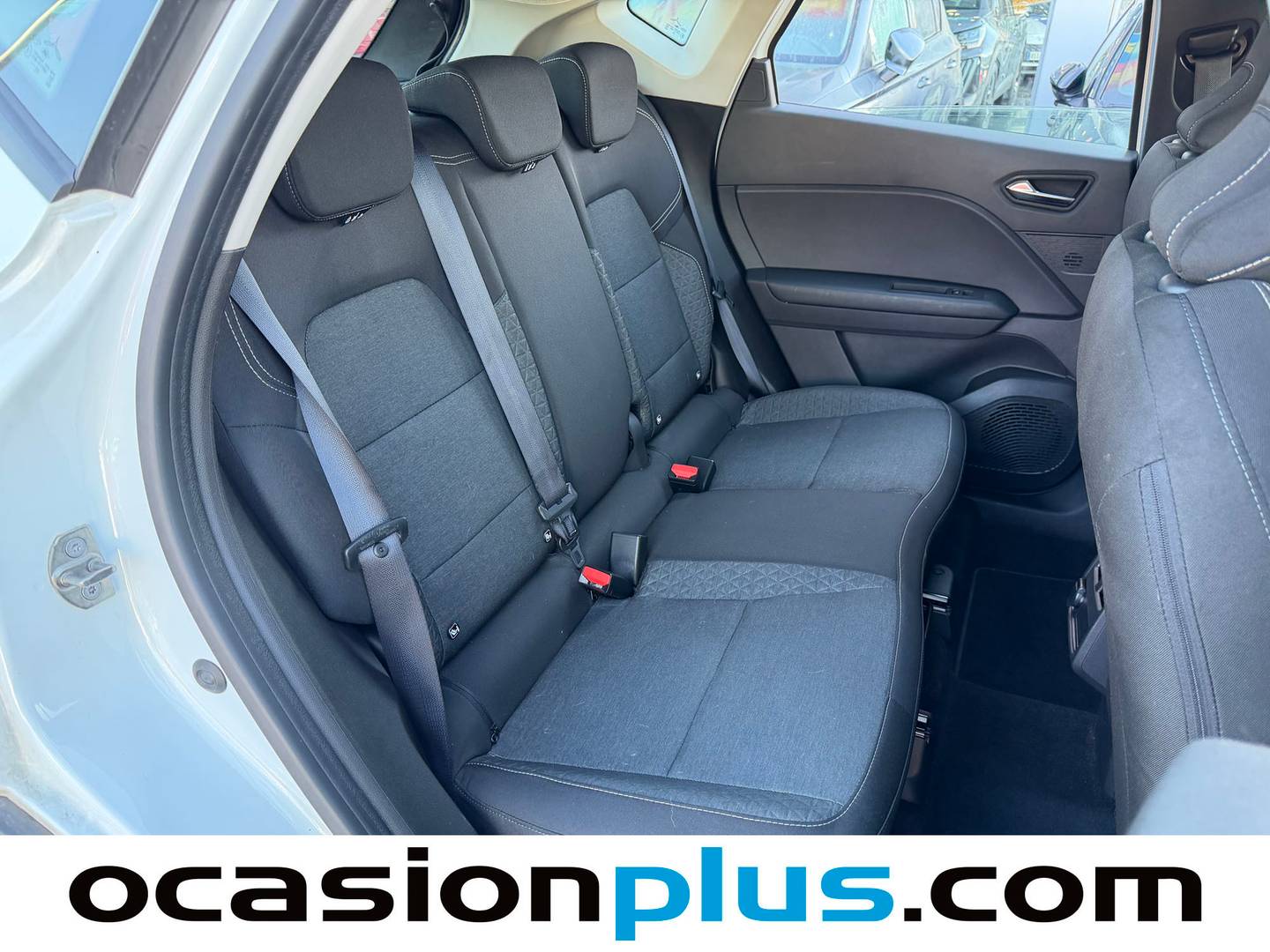 Foto Renault Captur Renault Captur Evolution E-Tech híbrido (145 CV)