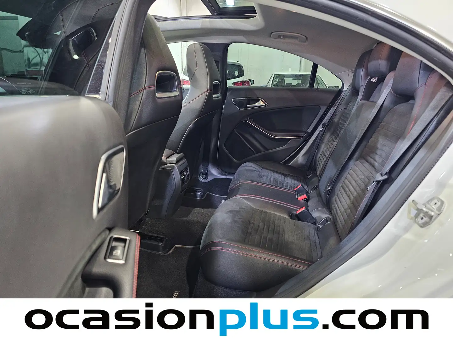 Foto Mercedes CLA Mercedes-Benz CLA 200 d (136 CV) PACK AMG