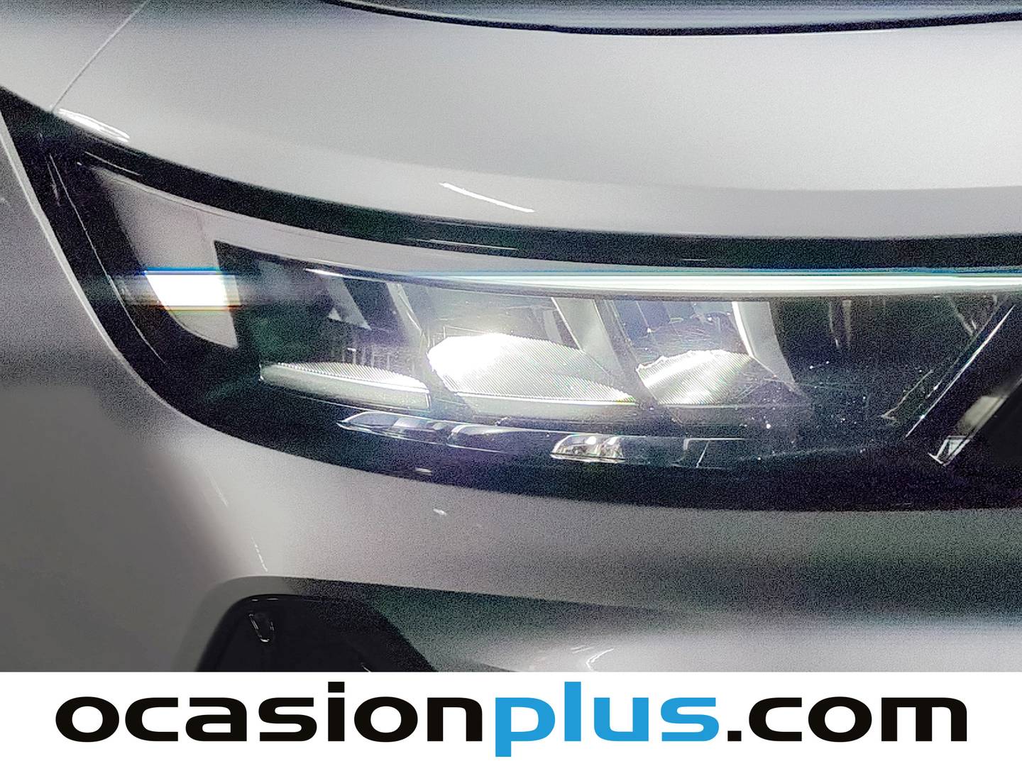 Foto Opel Astra Opel Astra 1.2 Turbo XHT GS (130 CV)