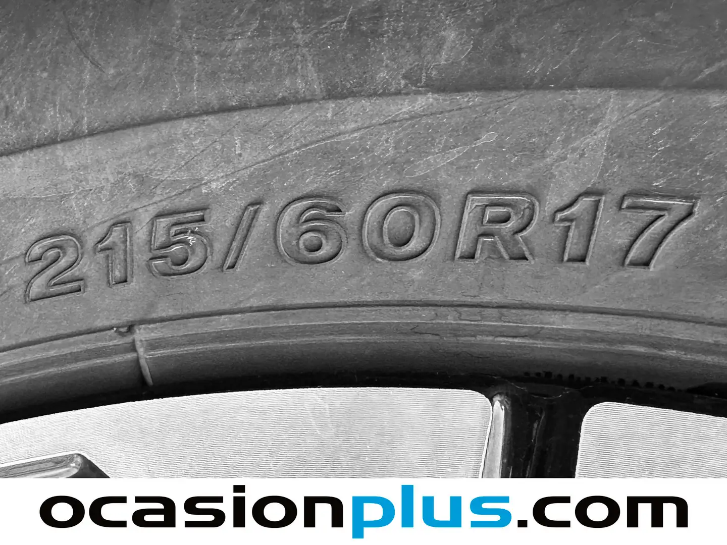 Foto Nissan JUKE Nissan Juke DIG-T N-Connecta 4x2 (114 CV)