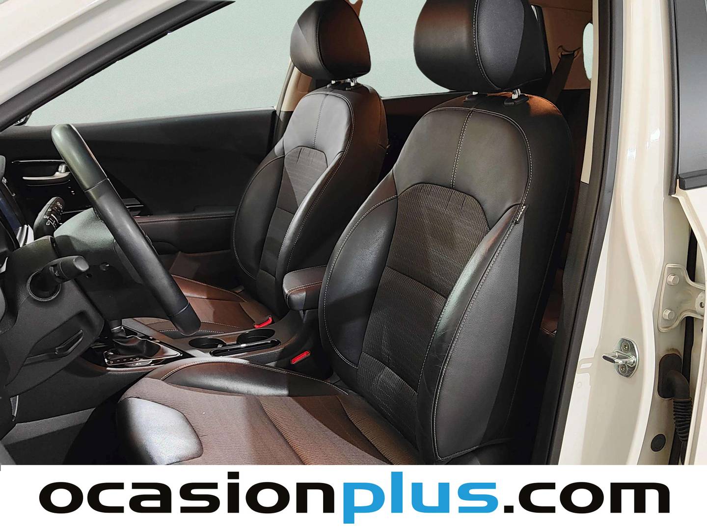 Foto asientos delanteros KIA Niro Kia Niro 1.6 GDi HEV Híbrido Emotion (141 CV)