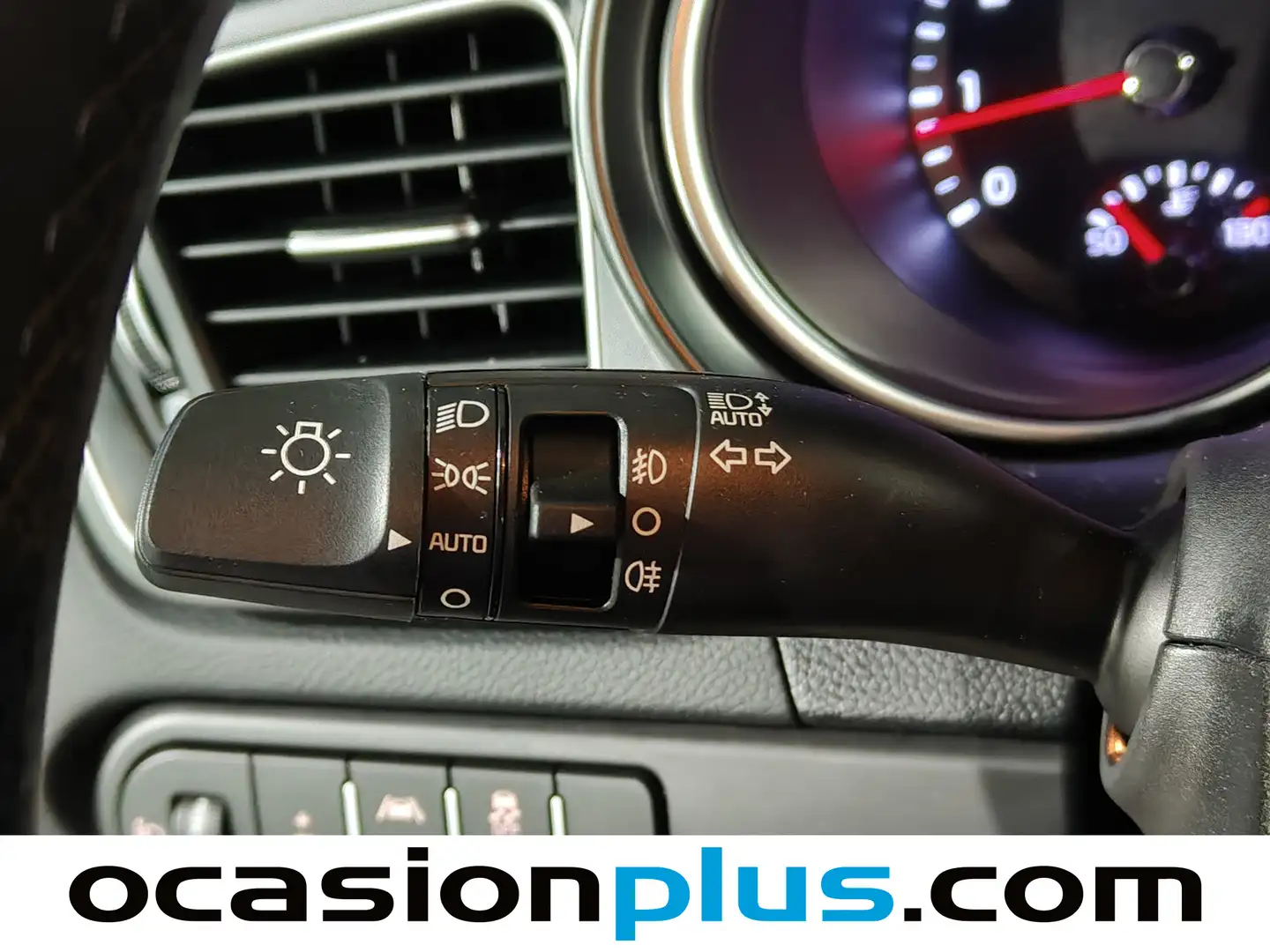 Foto KIA XCeed Kia XCeed 1.5 MHEV iMT Drive (160 CV)