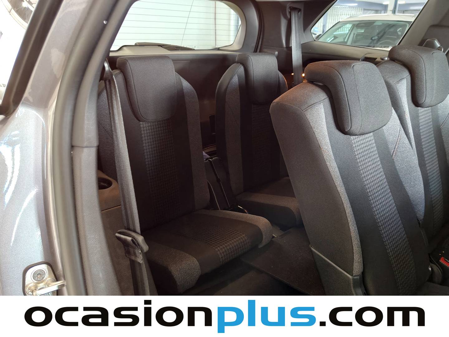 Peugeot 5008 Peugeot 5008 PureTech 130 S&S Active Pack EAT8 (130 CV) 7 Plazas automático