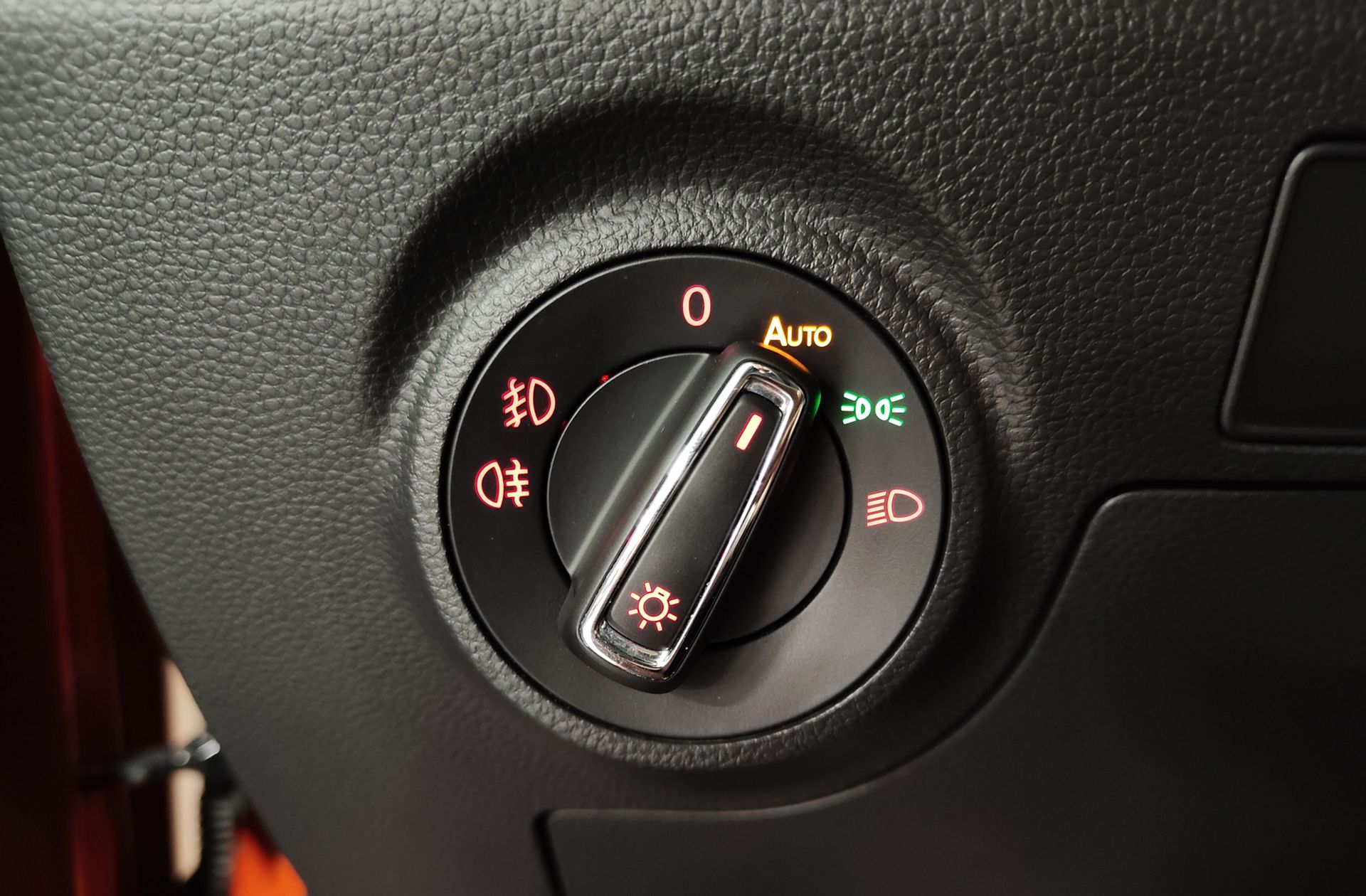 SEAT Arona 1.0 TSI Ecomotive FR Edition - foto 39
