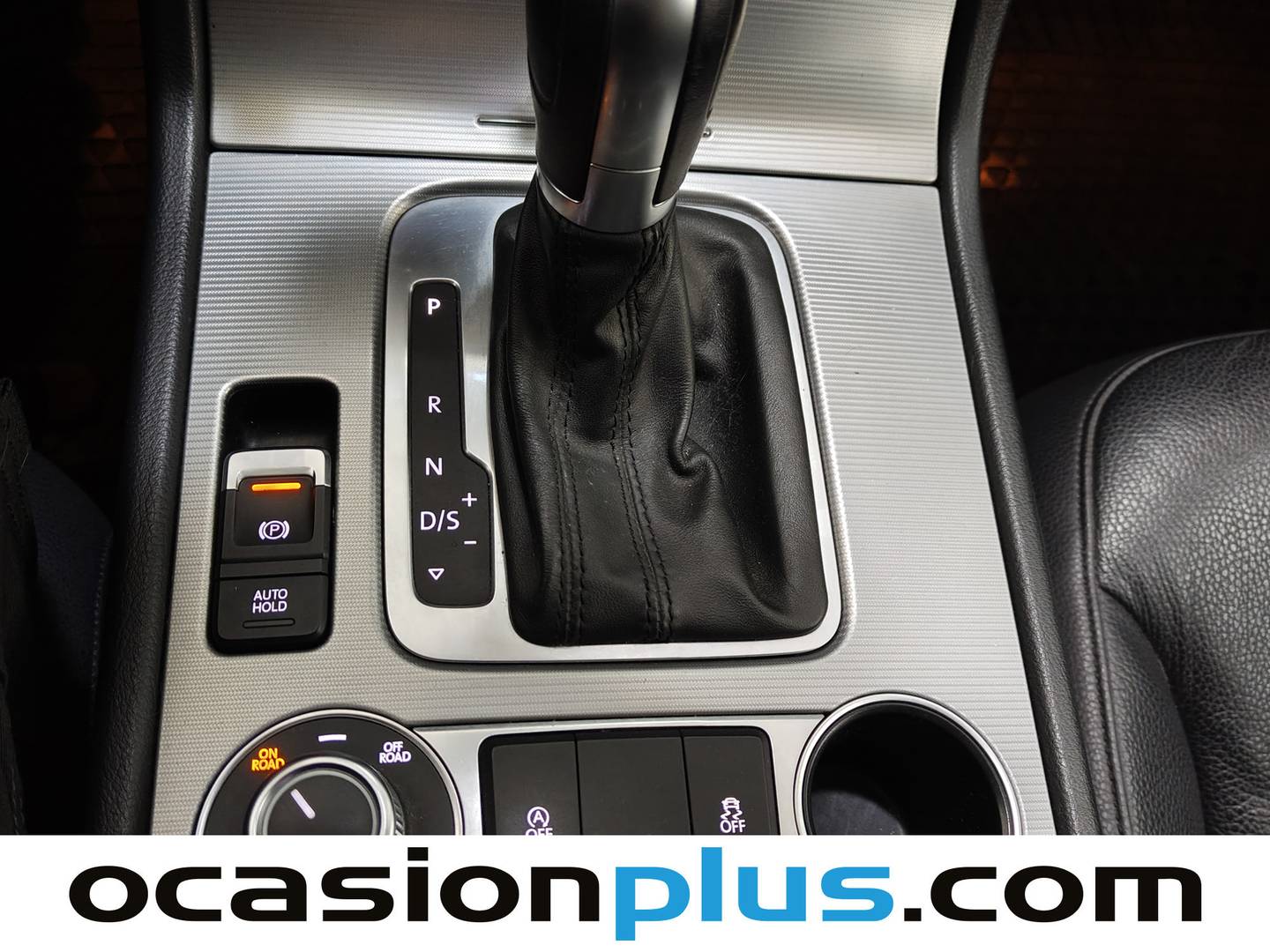 Foto Volkswagen Touareg Volkswagen Touareg R-Line 3.0 TDI BMT (204 CV) Tiptronic