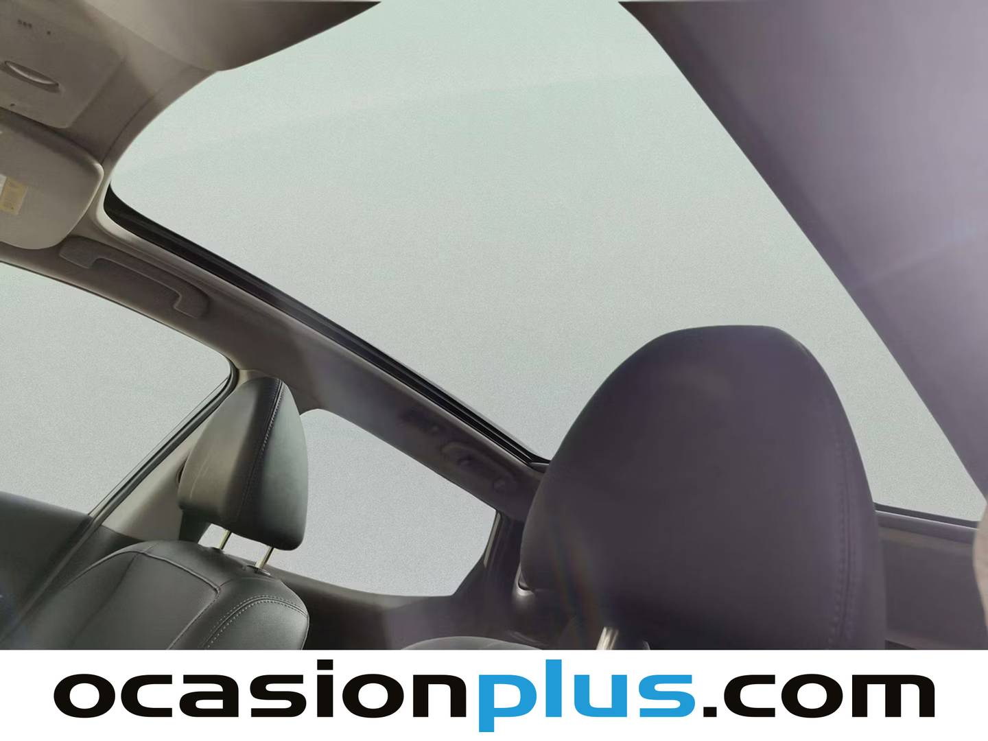 Extras y acabados del Nissan QASHQAI Nissan Qashqai dCi 130 Tekna 4x2 XTronic (130 CV)