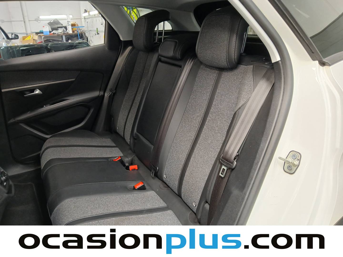 Foto asientos traseros Peugeot 3008 Peugeot 3008 PureTech 130 S&S Allure (130 CV)