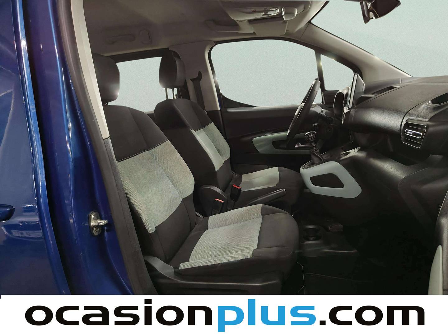 Citroën Berlingo Citroën Berlingo Combi PureTech 110 S&S Talla M Feel (110 CV) Semi-camperizada km 0