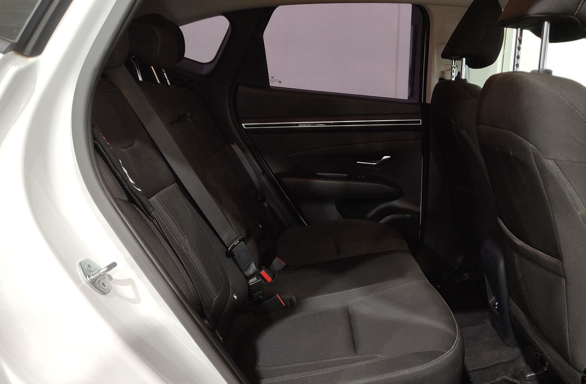 Hyundai Tucson 1.6 T-GDi HEV Maxx - foto 14