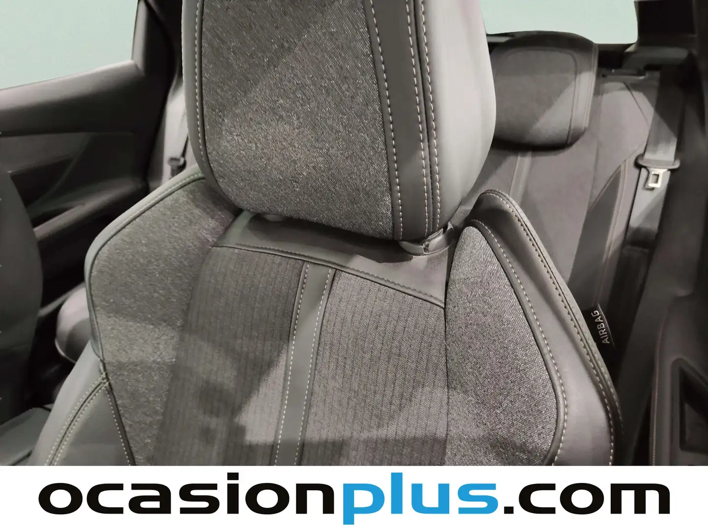 Foto Peugeot 3008 Peugeot 3008 BlueHDI 130 S&S GT Line EAT8 (130 CV)