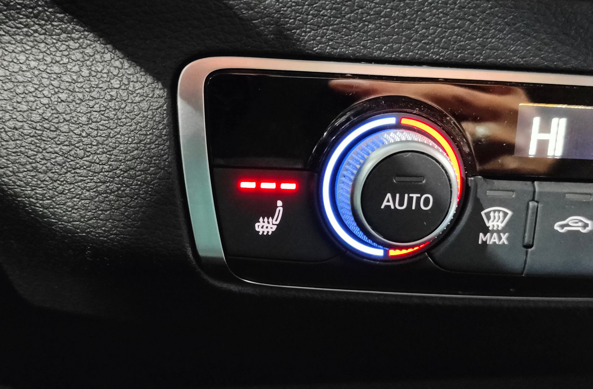 Audi Q2 Advanced 35 TFSI S tronic - foto 30