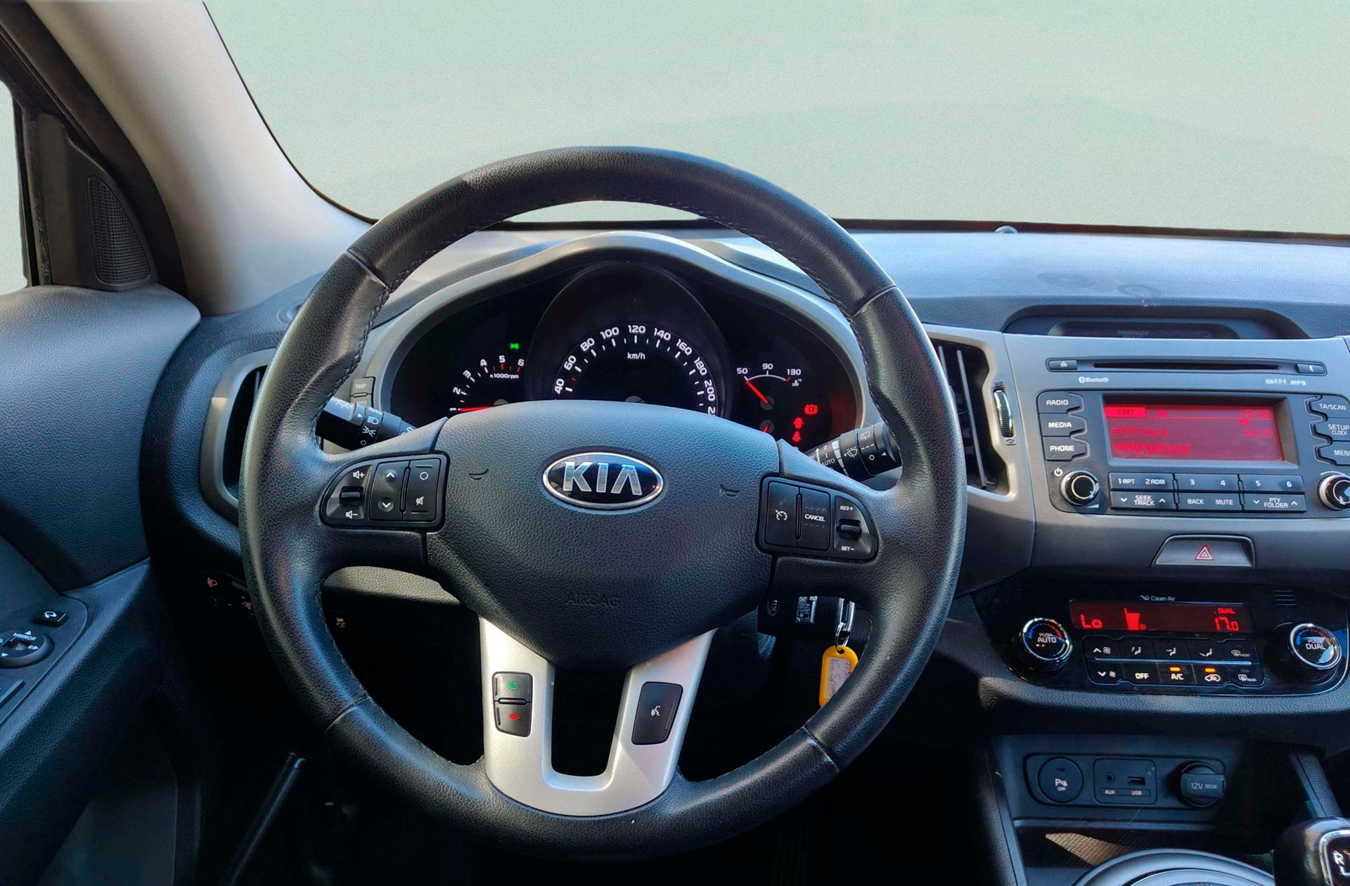 Kia Sportage 1.7 CRDi VGT Drive 4x2 - foto 17