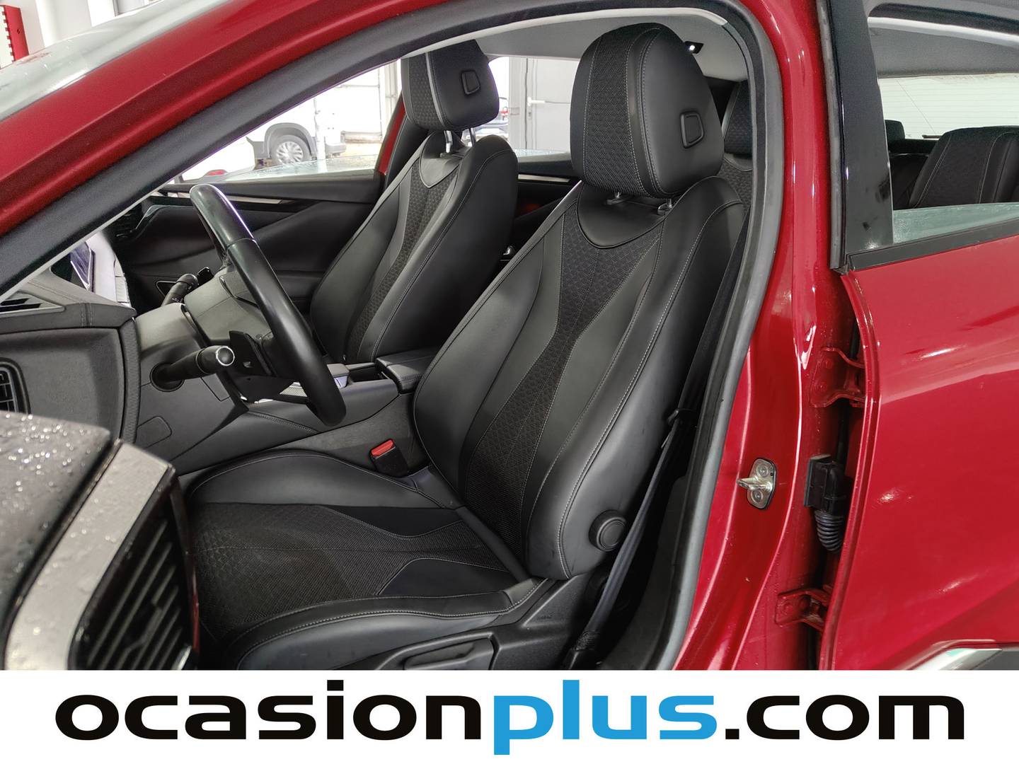 Foto DS DS 4 DS DS4 BlueHDi 130 Trocadero Auto (130 CV)