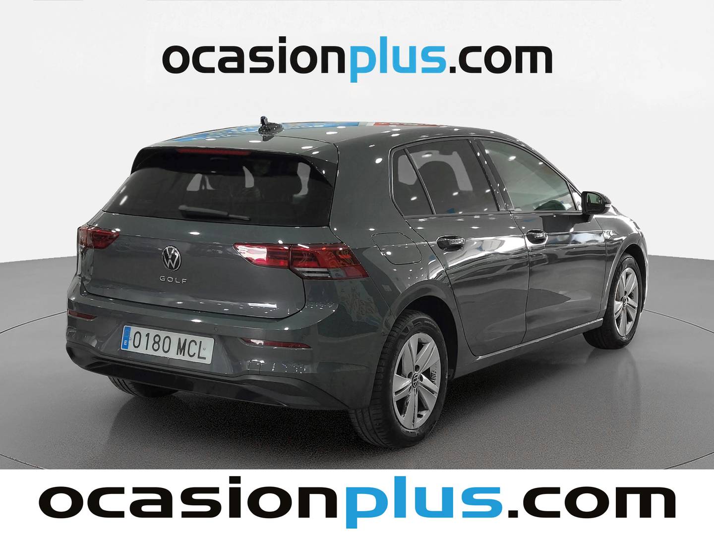 Foto trasera Volkswagen Golf Volkswagen Golf Life 1.5 TSI (130 CV) derecha