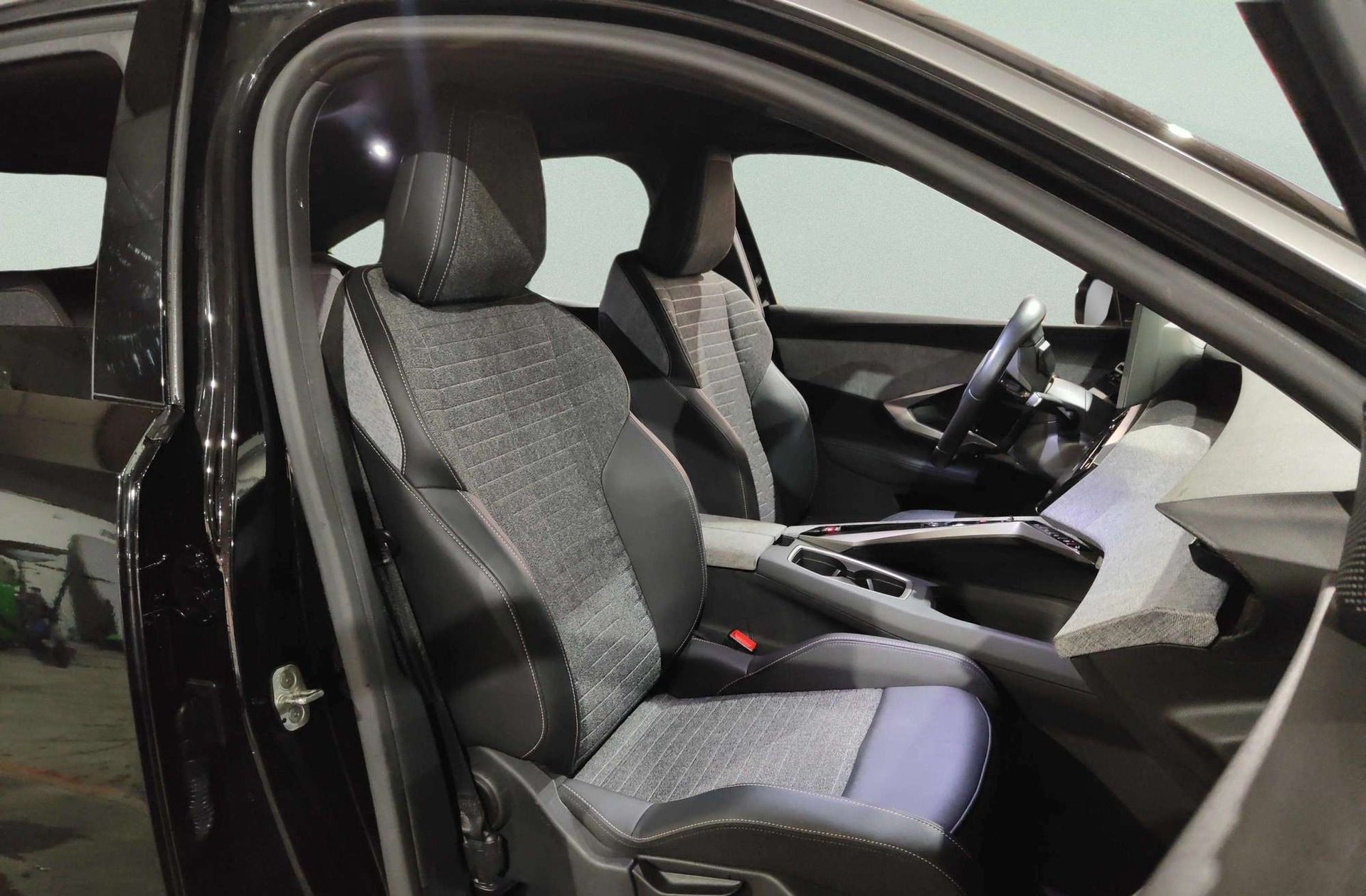Peugeot 3008 Allure Hybrid eDCS6 - foto 19