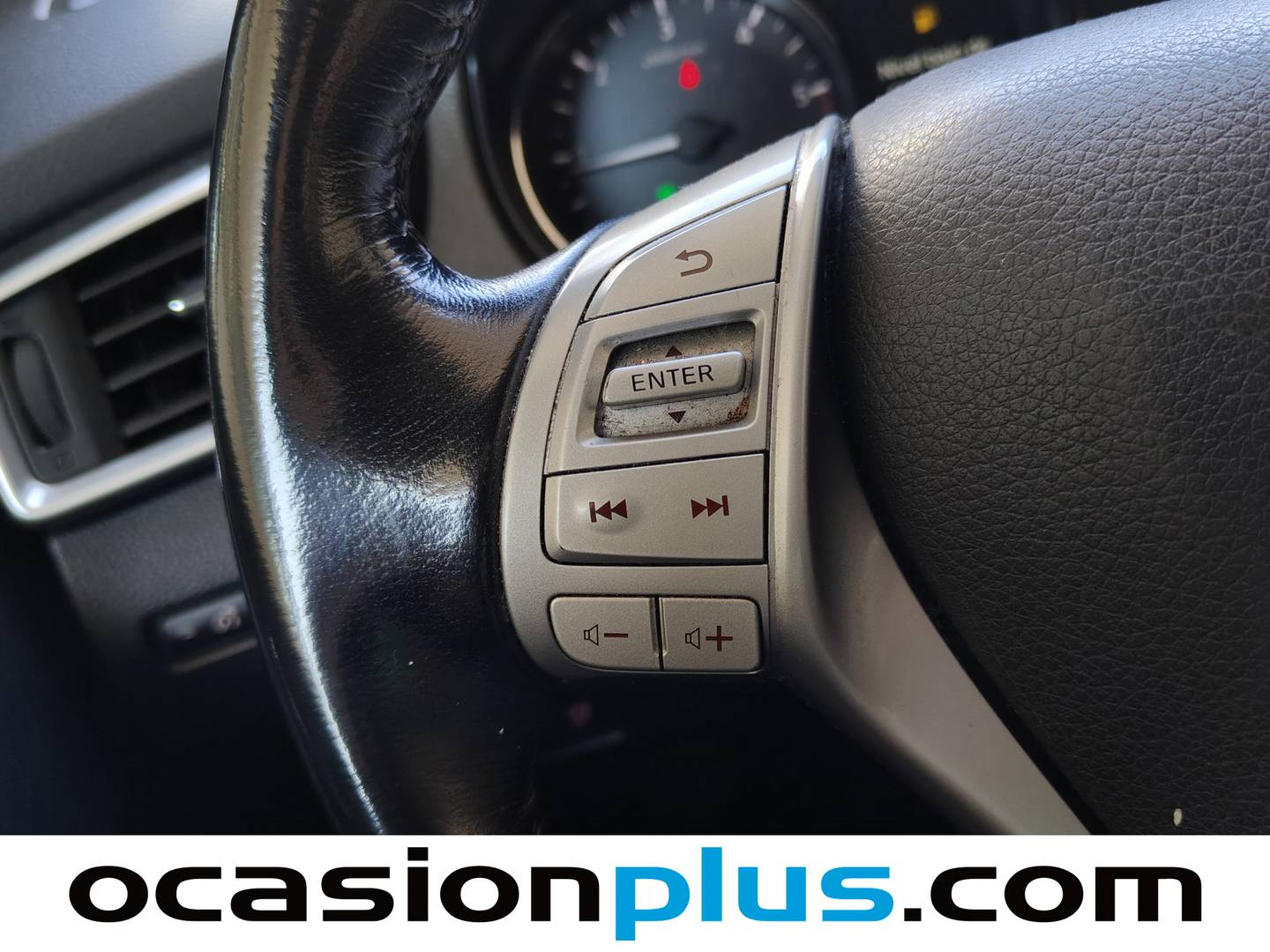 Foto Nissan X-TRAIL Nissan X-Trail 1.6 dCi Tekna Xtronic (130 CV)