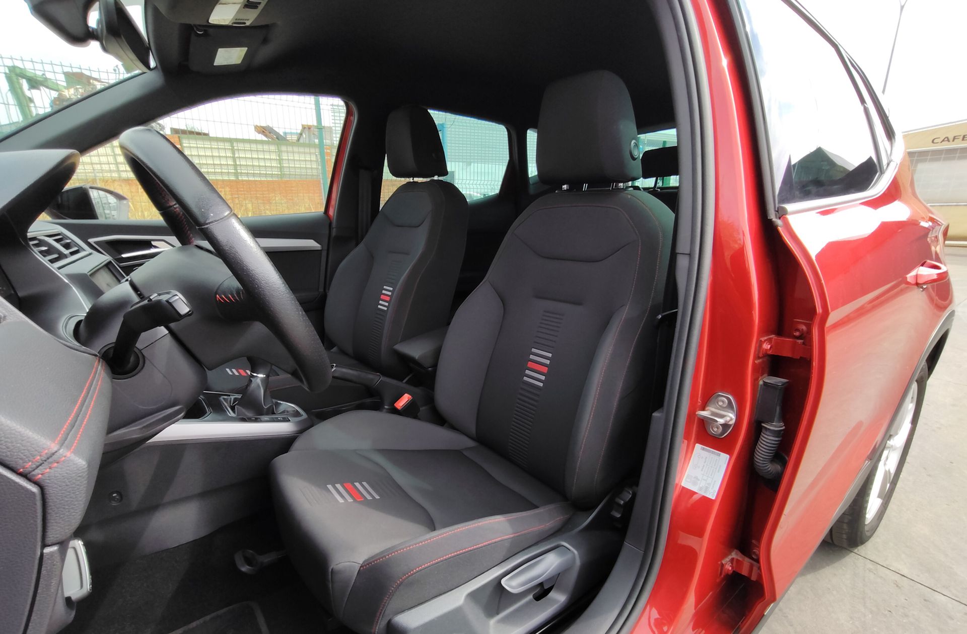 SEAT Arona 1.0 TSI Ecomotive FR - foto 11