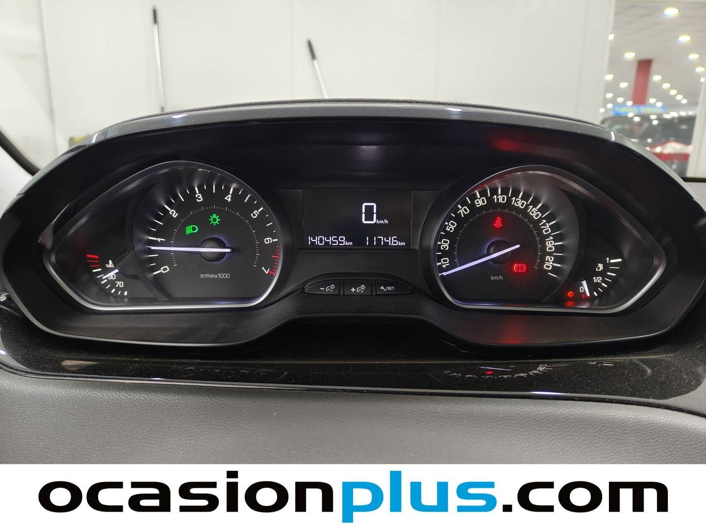 Peugeot 208 Peugeot 208 PureTech 82 S&S Active (82 CV) manual