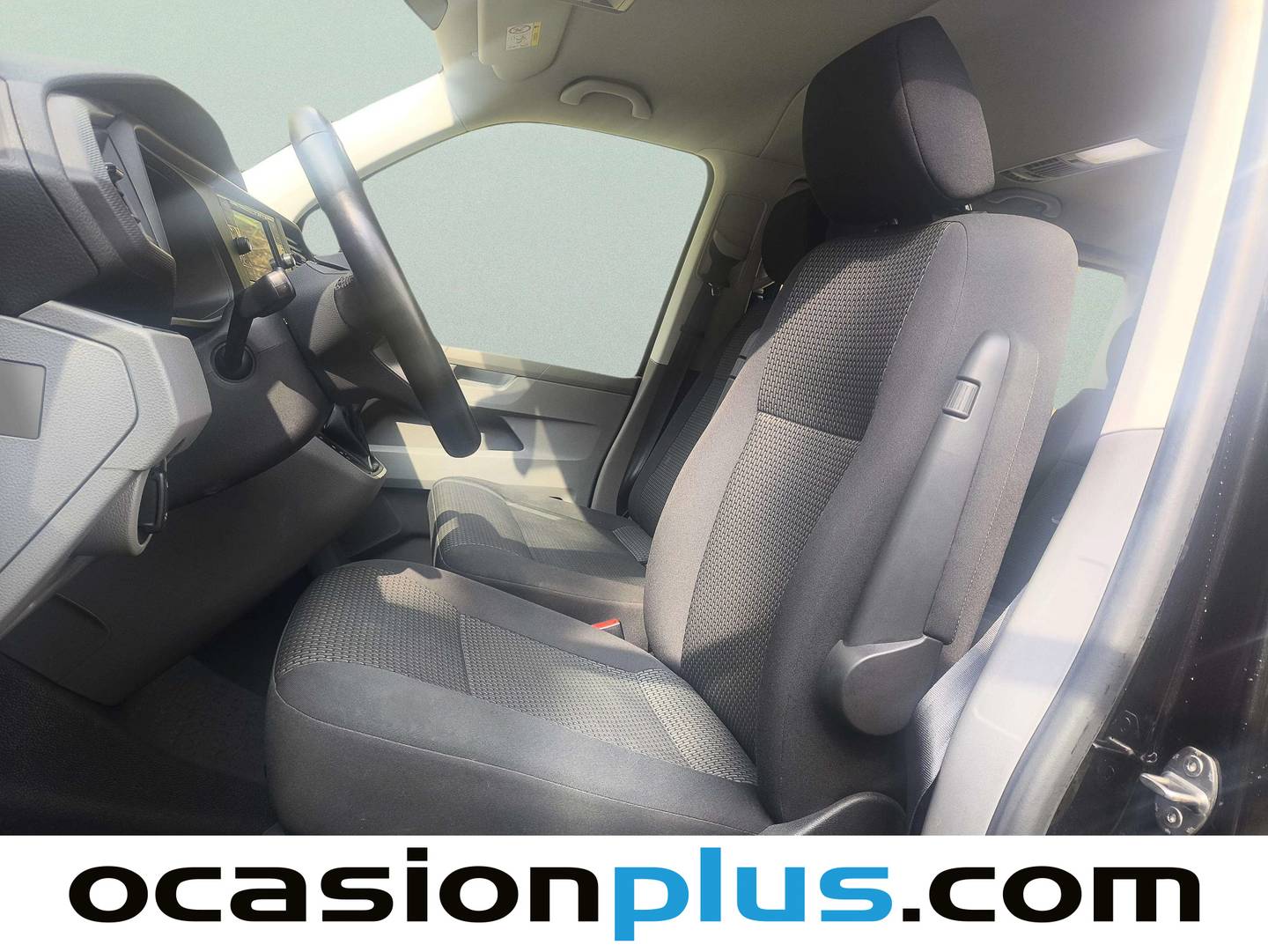 Foto Volkswagen Caravelle Volkswagen Caravelle Origin Batalla Corta 2.0 TDI BMT (150 CV) DSG 9 Plazas