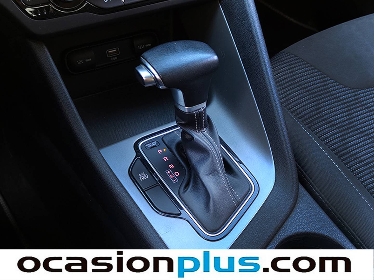 Foto KIA Niro Kia Niro 1.6 GDi PHEV Híbrido Concept (141 CV)