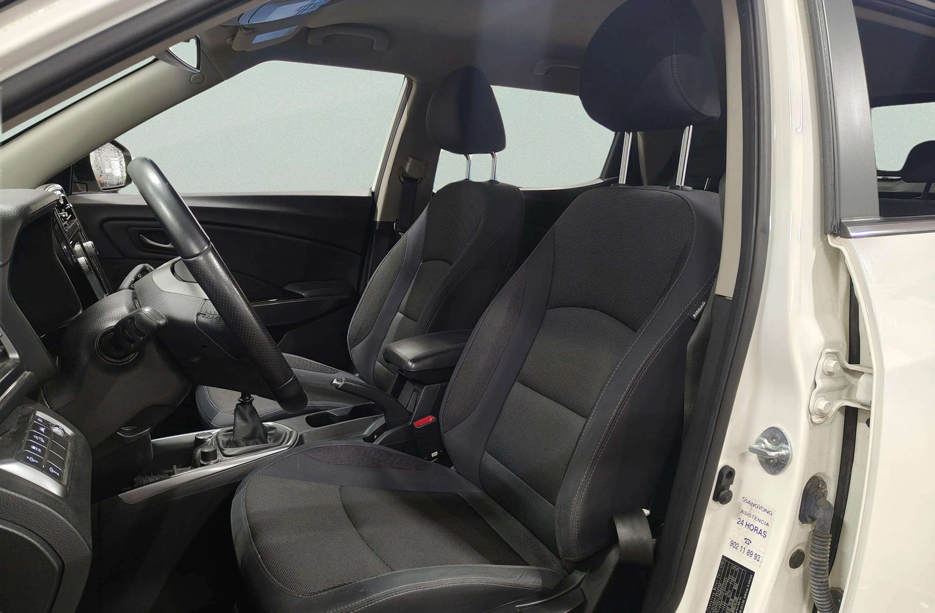 SsangYong Tivoli G12T Urban Plus - foto 11
