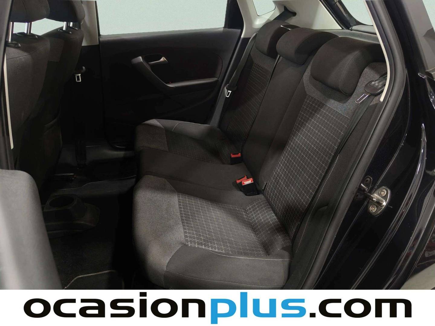 Foto asientos traseros Volkswagen Polo Volkswagen Polo Advance 1.0 (75 CV)