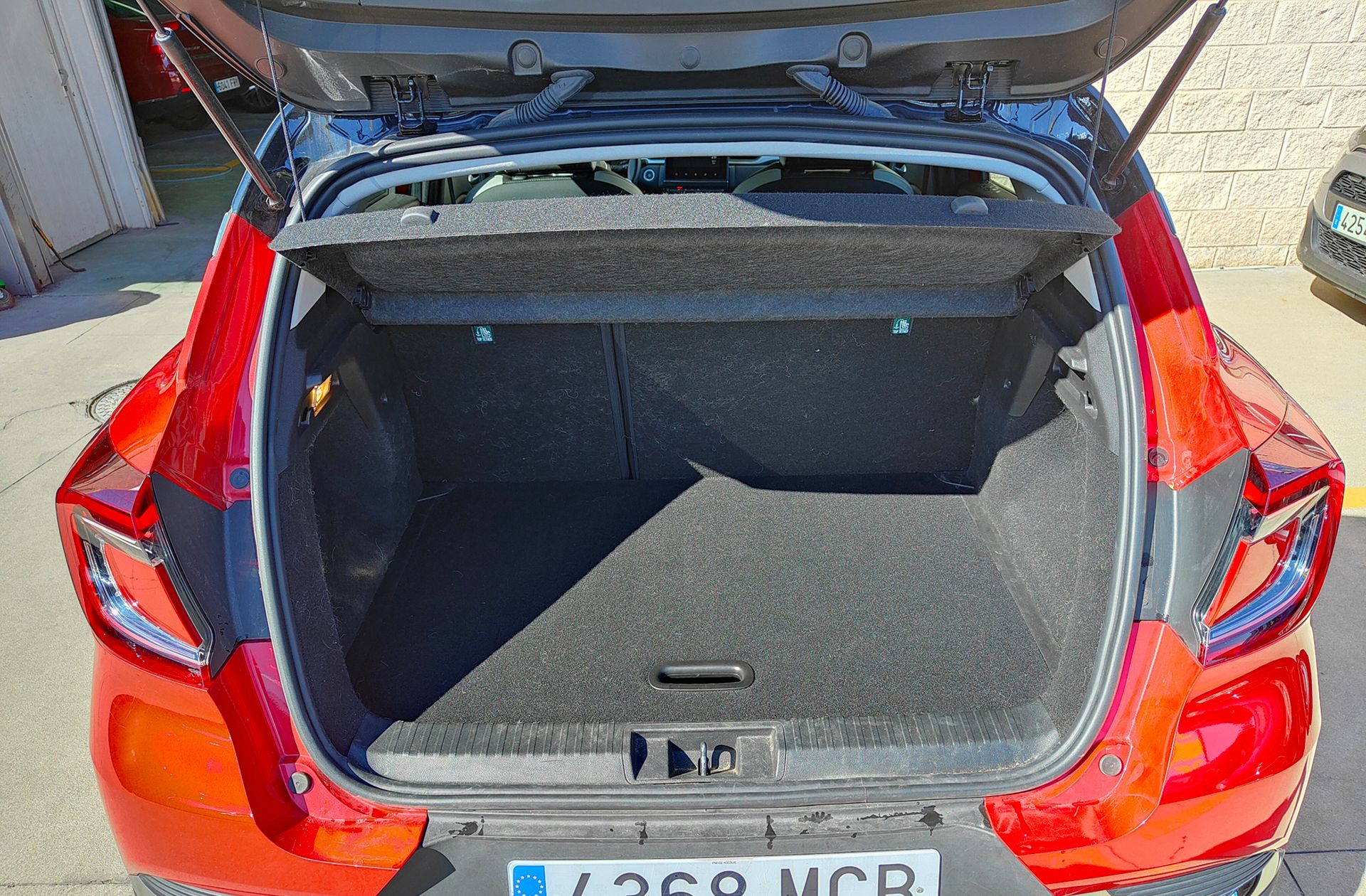 Renault Captur Techno TCe GPF - foto 17